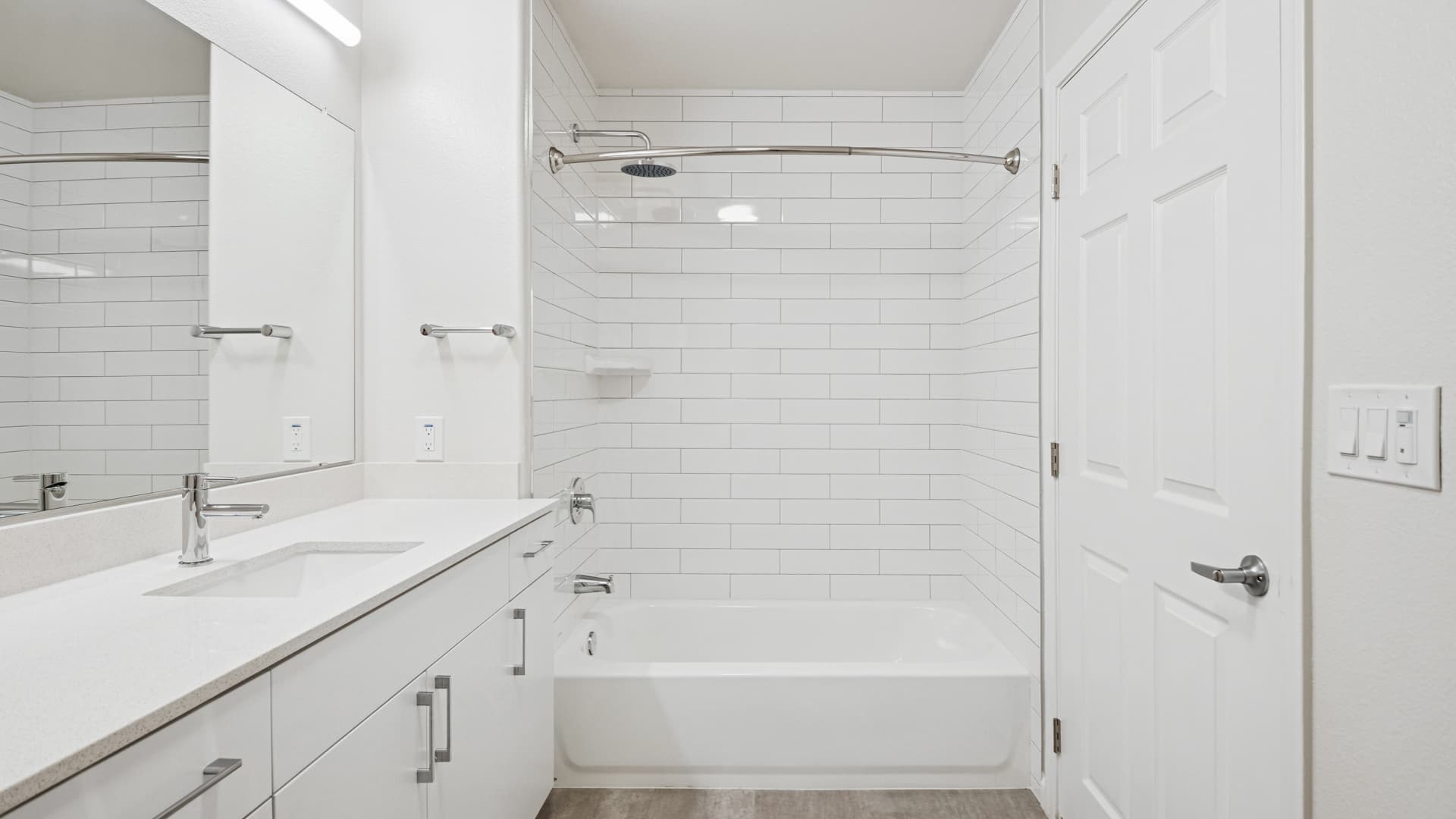 Archstone Fremont Center Apartments 7 of 11