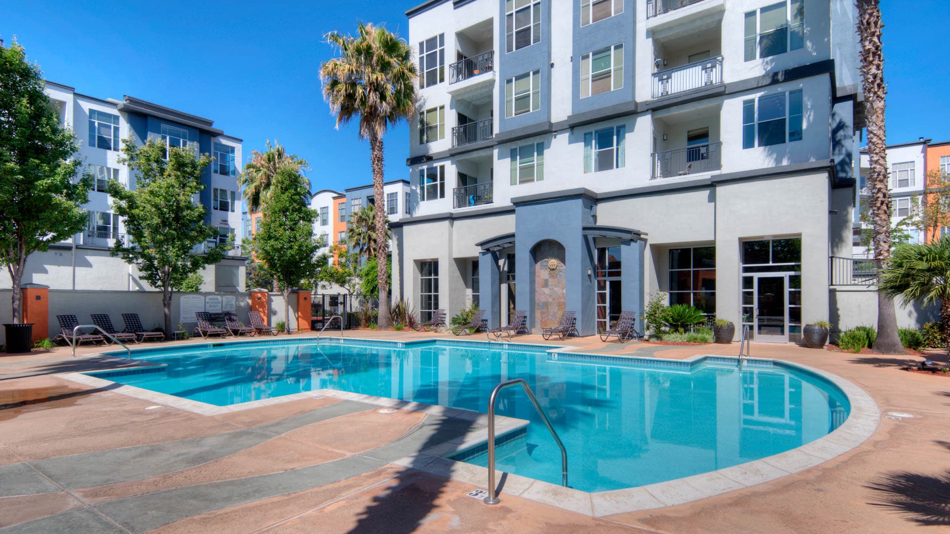 Archstone Fremont Center Apartments 29 of 37