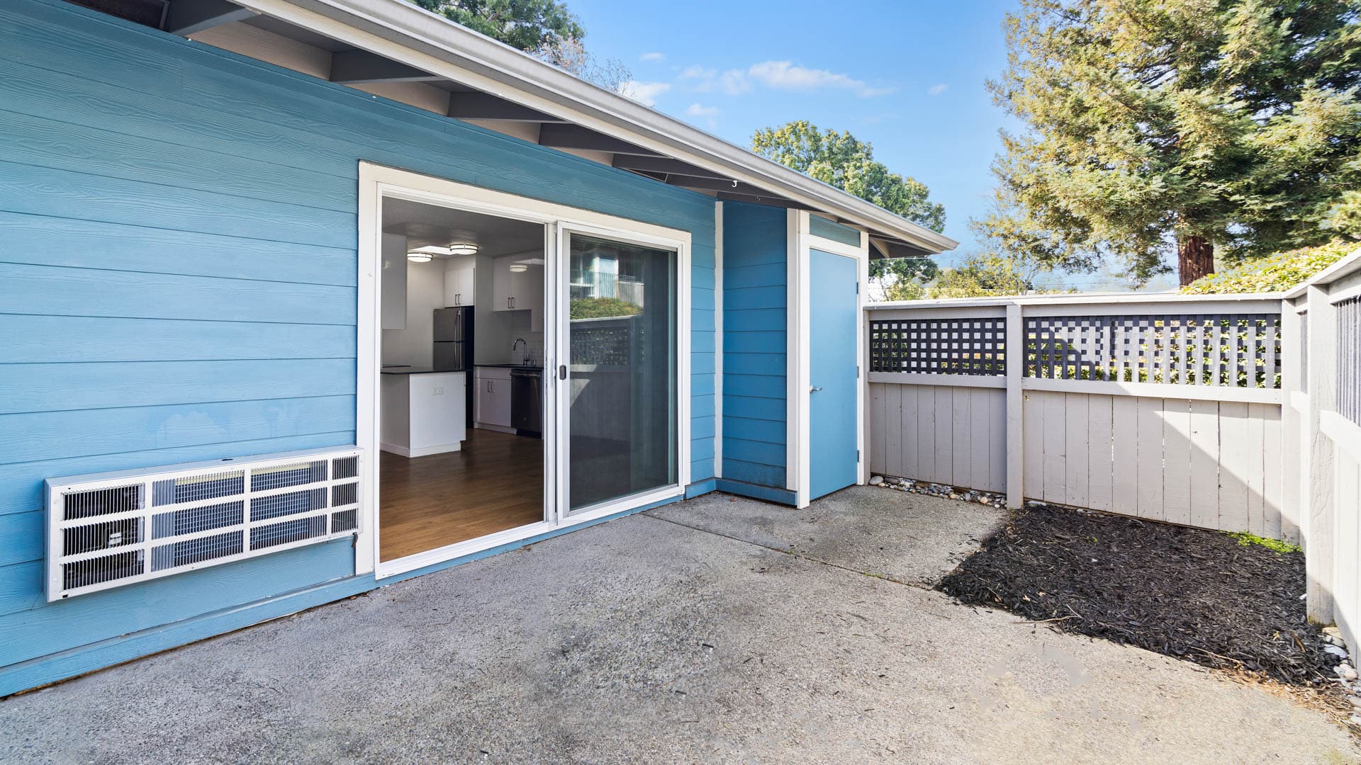 Reserve at Mountain View Apartments 4 of 8