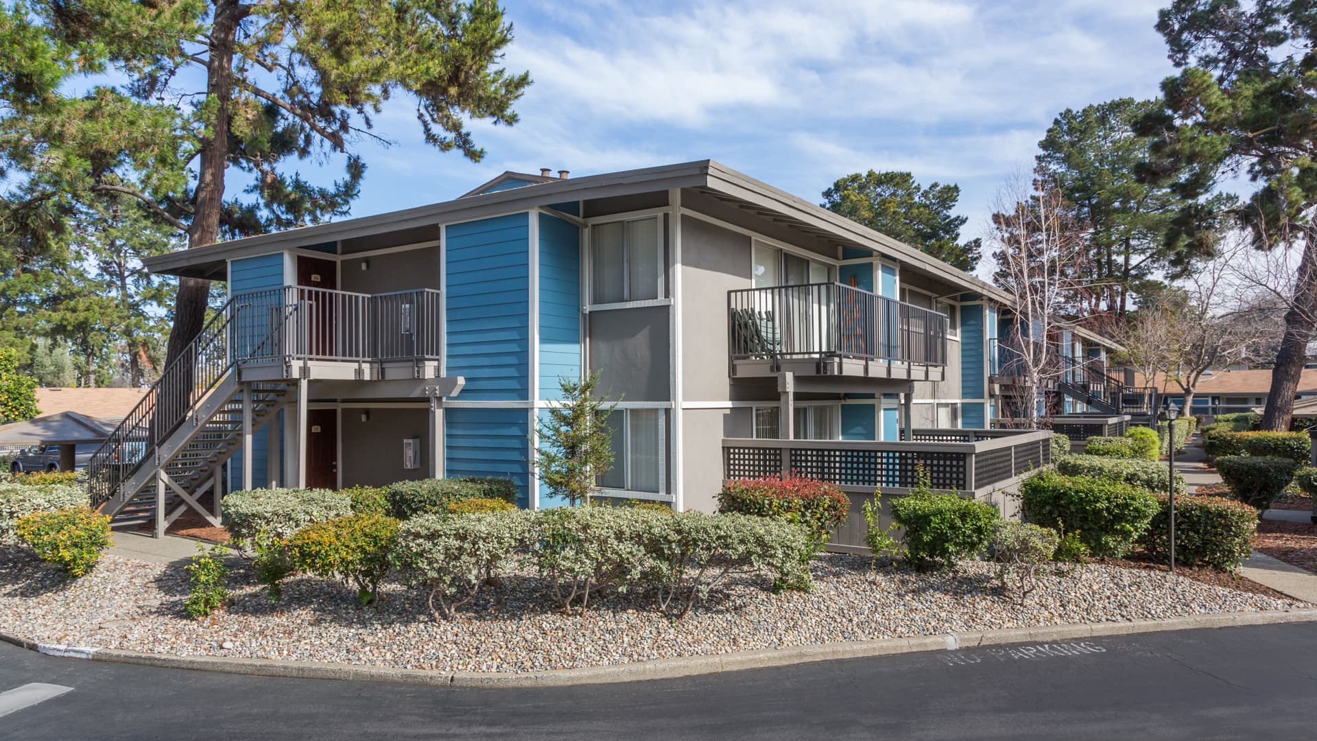 Reserve at Mountain View Apartments 2 of 27