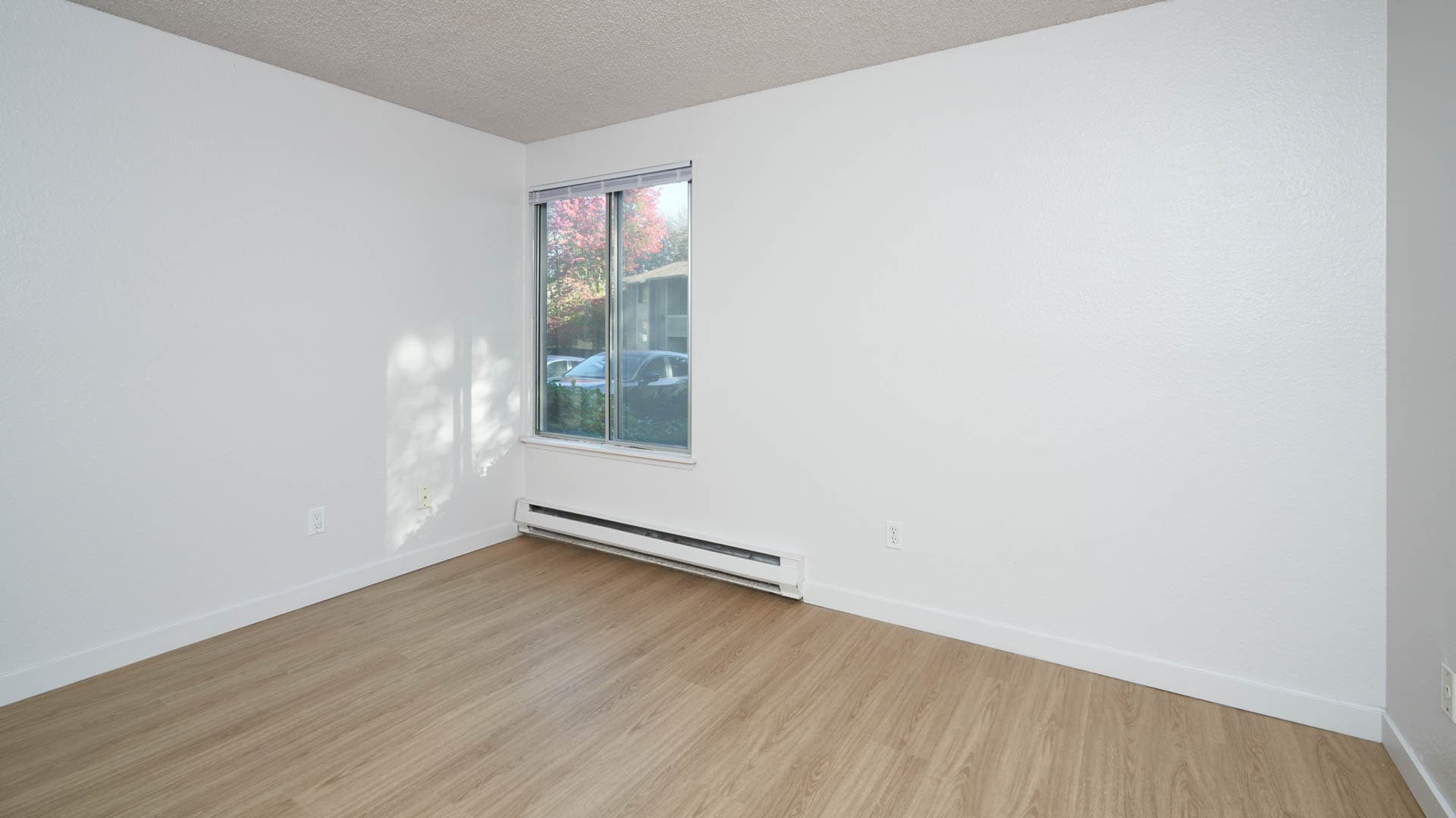 Redmond Court Apartments 11 of 22