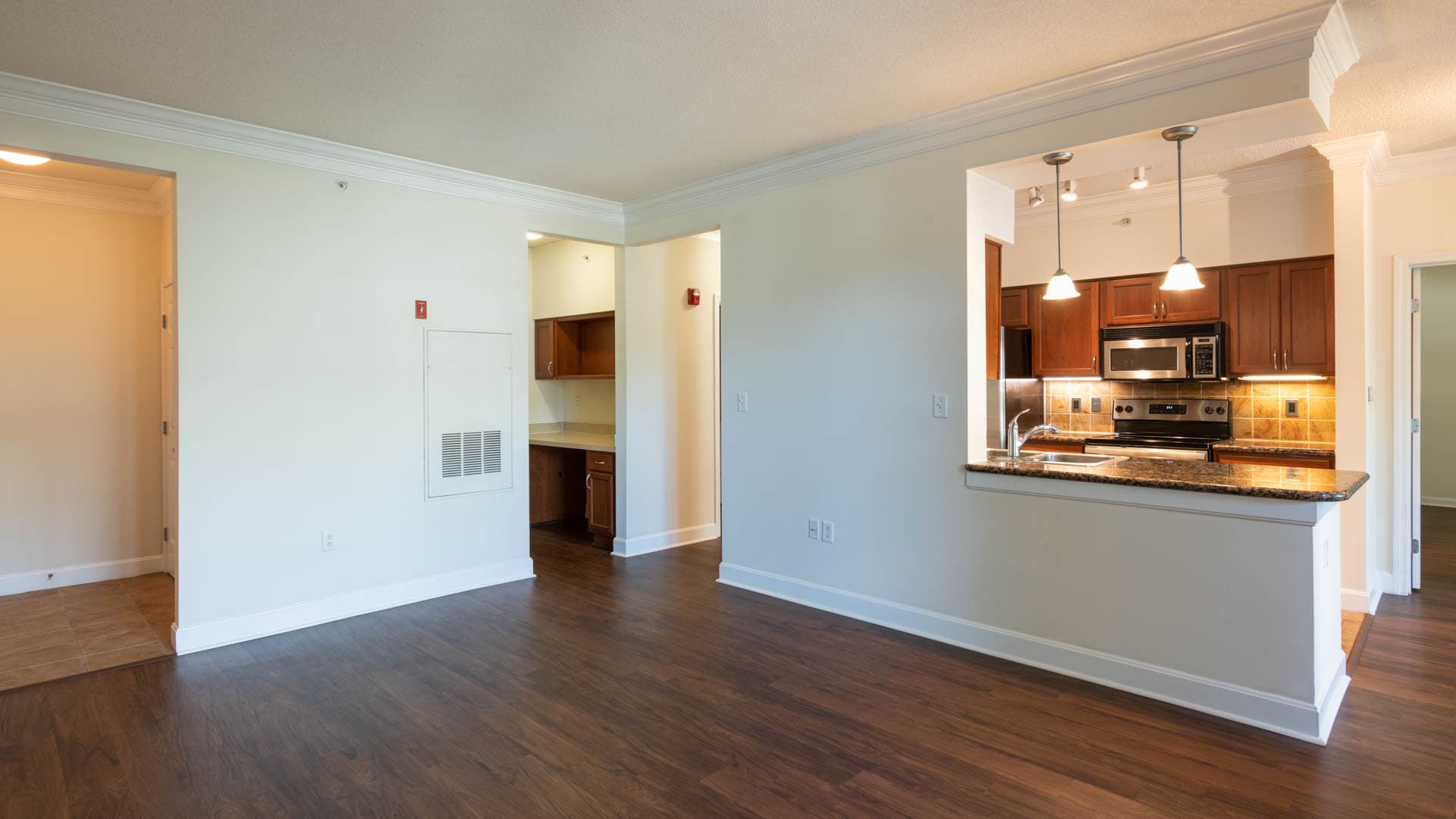 Quarry Hills Apartments 4 of 12