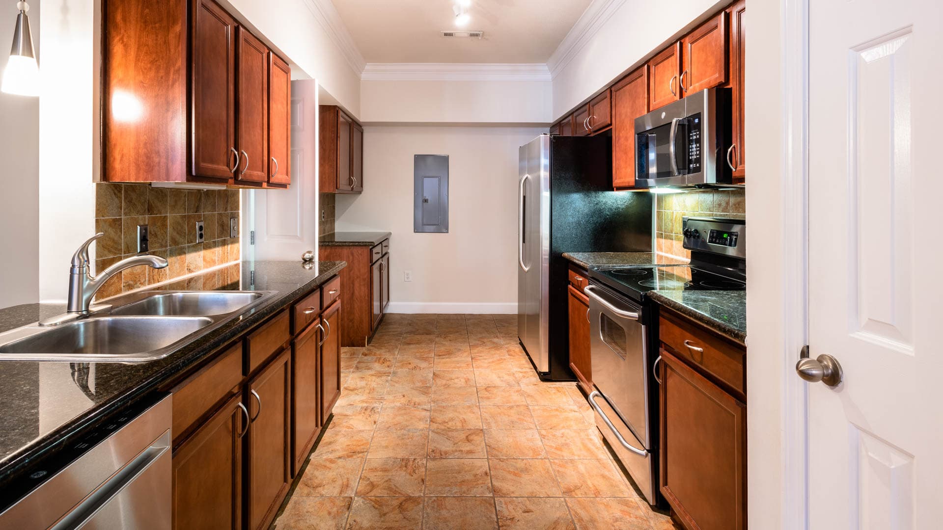 Quarry Hills Apartments 14 of 25
