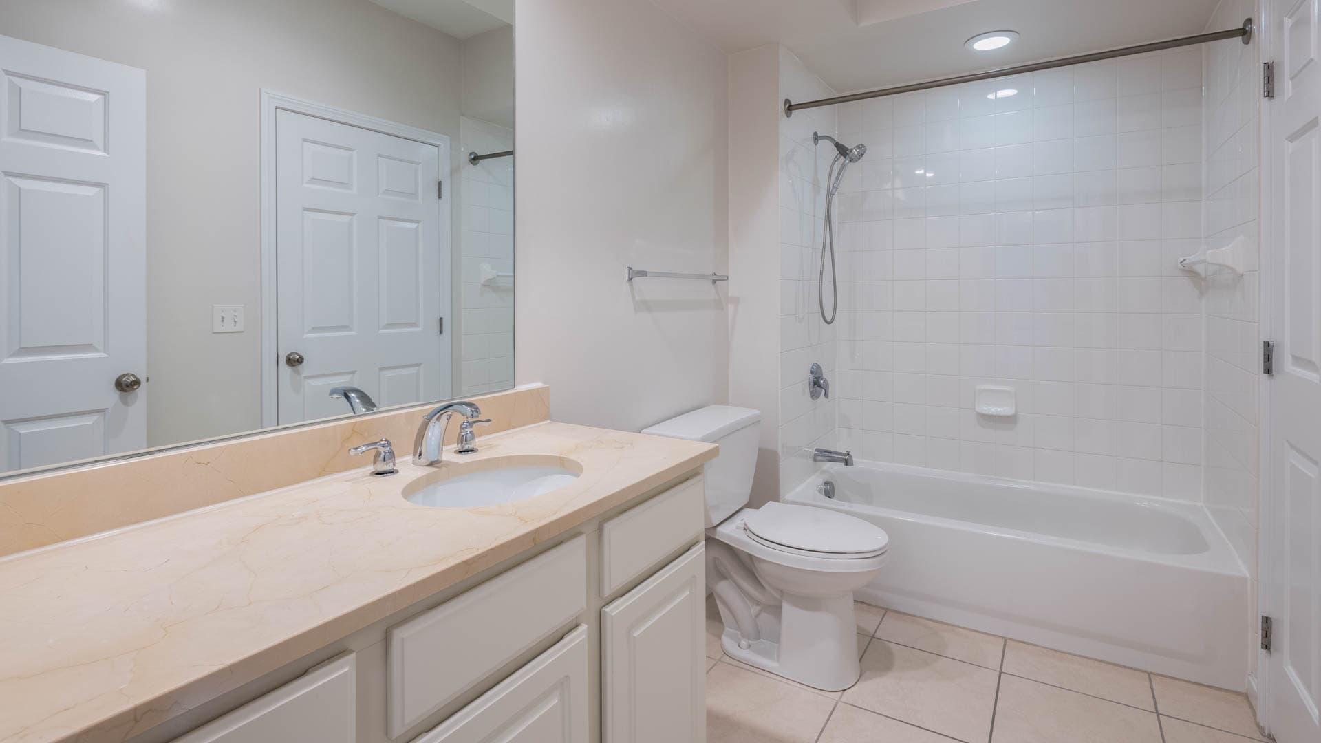 Quarry Hills Apartments 18 of 25