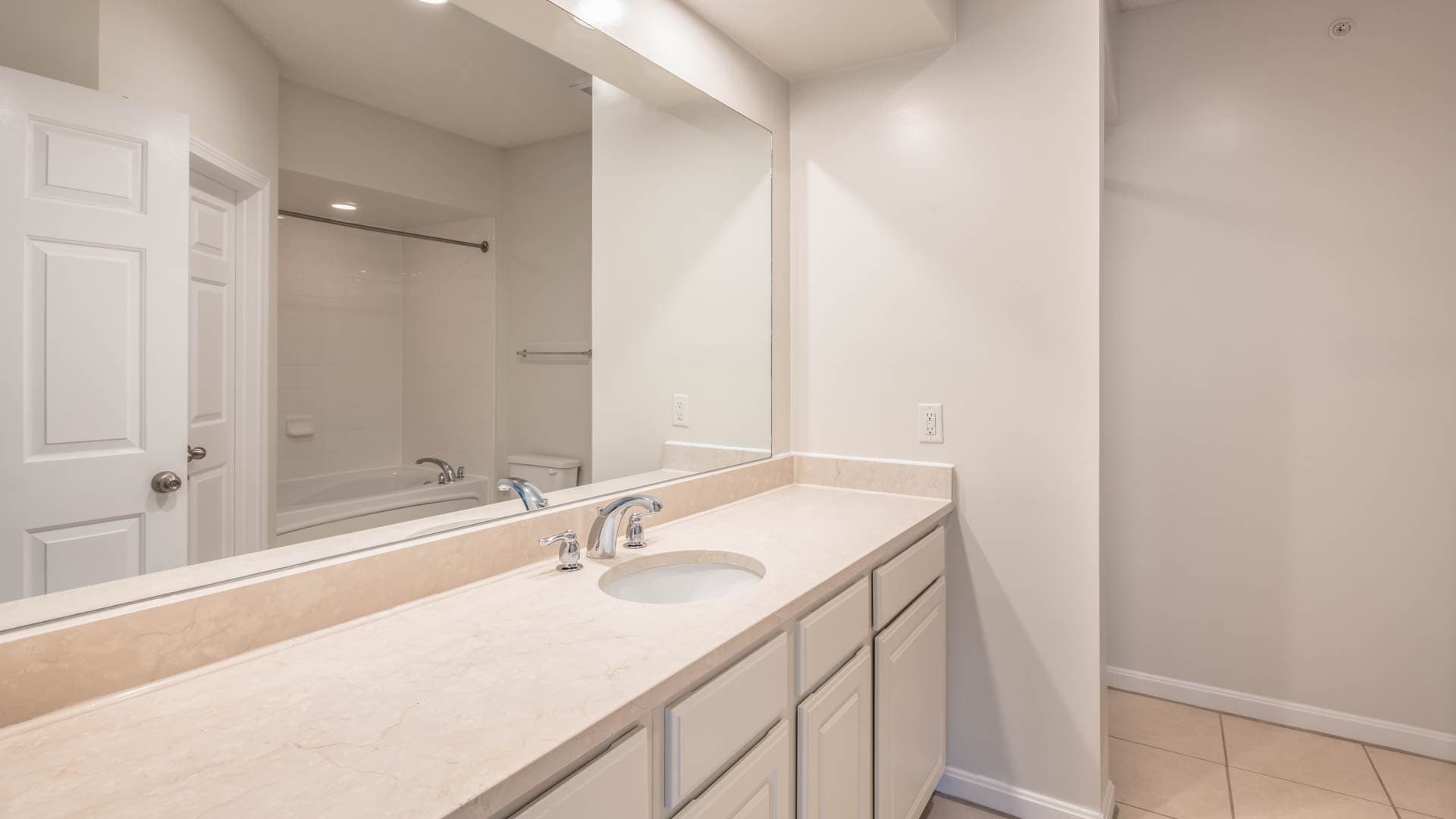 Quarry Hills Apartments 7 of 25