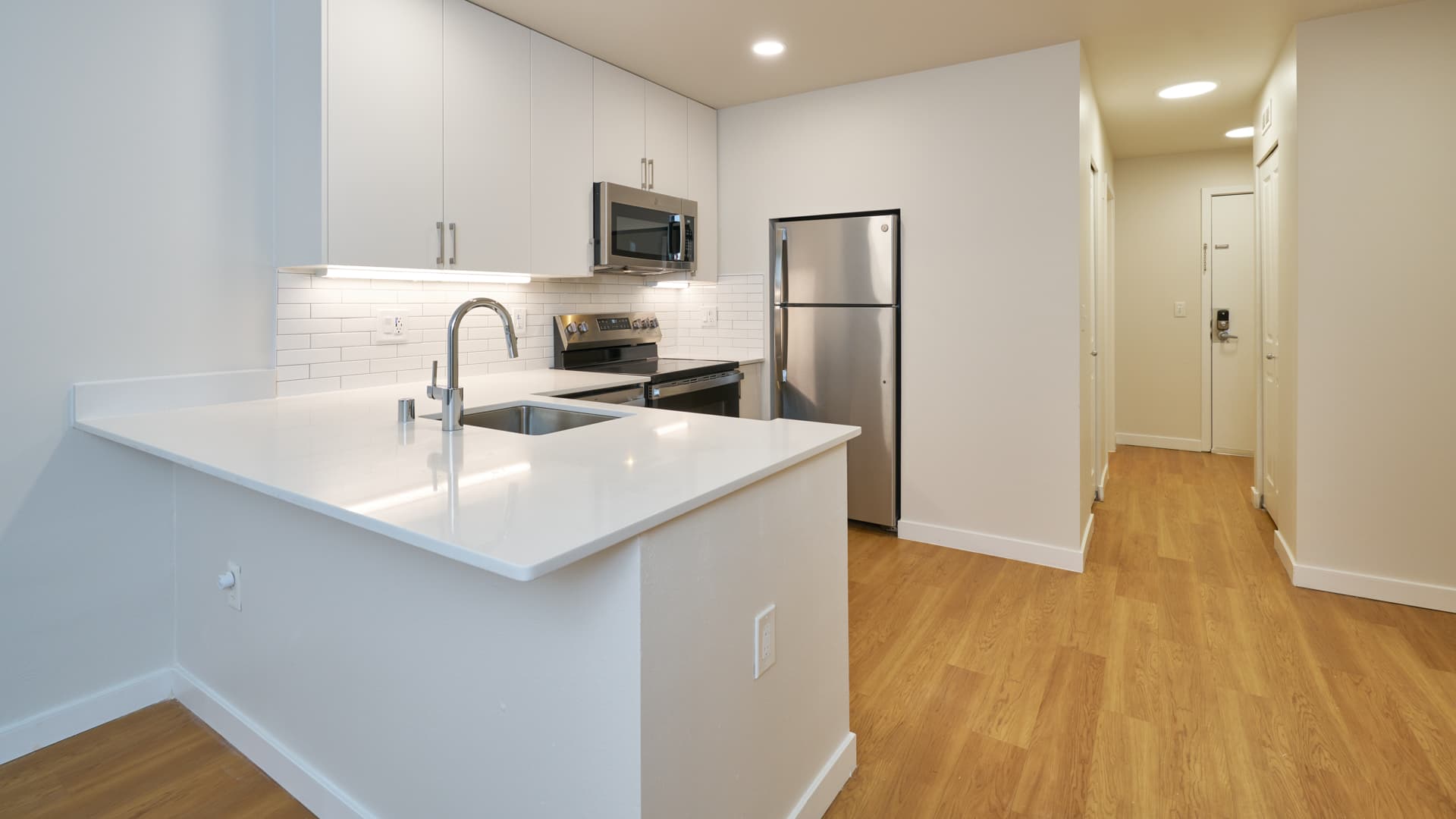 City Square Bellevue Apartments 5 of 44