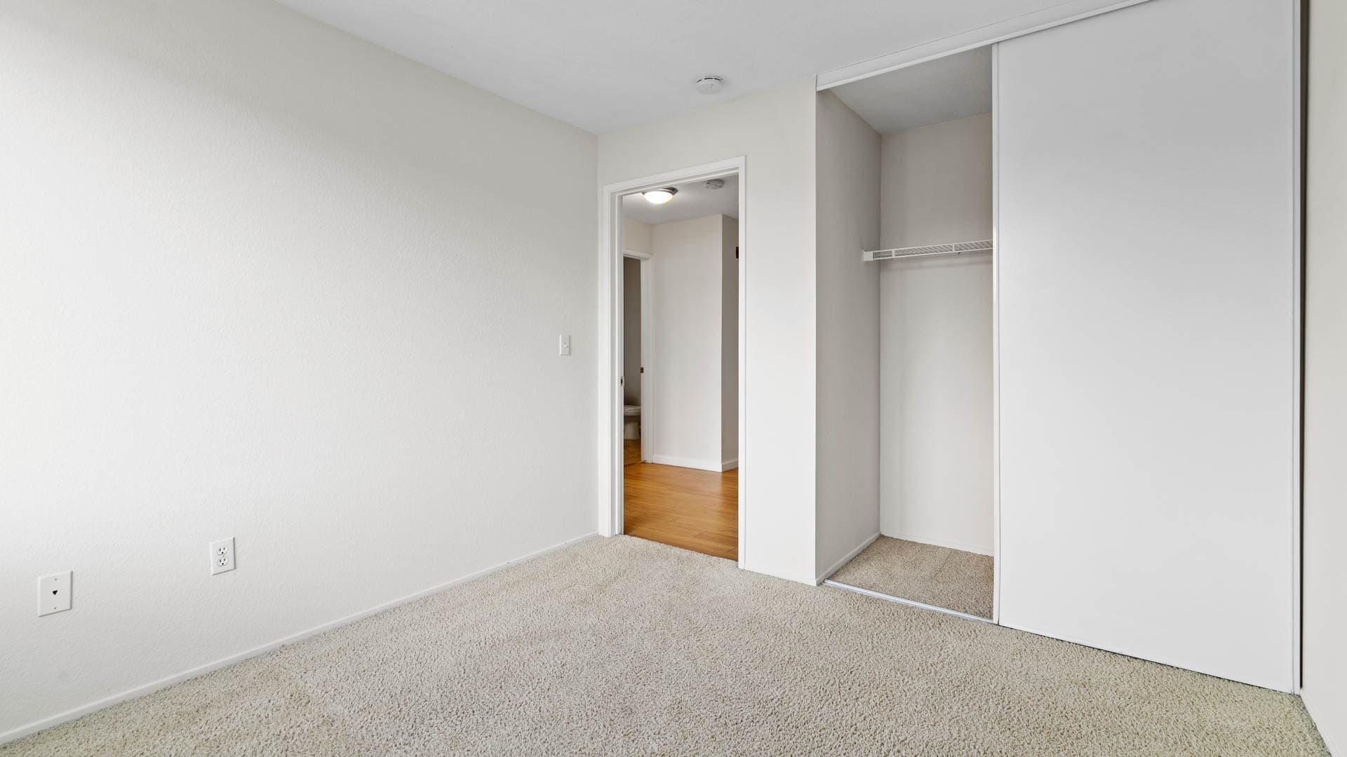 Artistry Emeryville Apartments 2 of 14