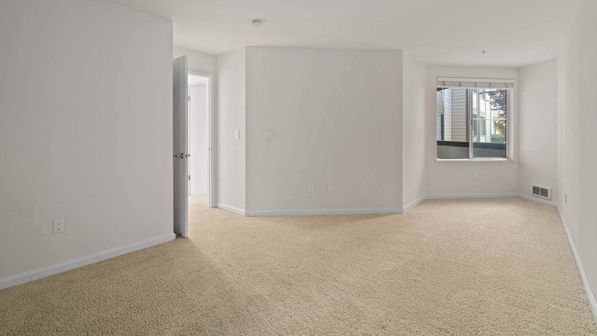 Artistry Emeryville Apartments 4 of 15