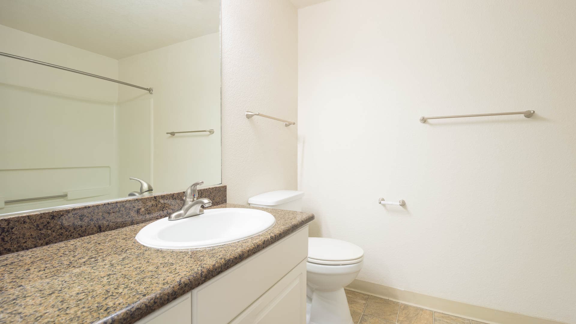 Artistry Emeryville Apartments 1 of 6