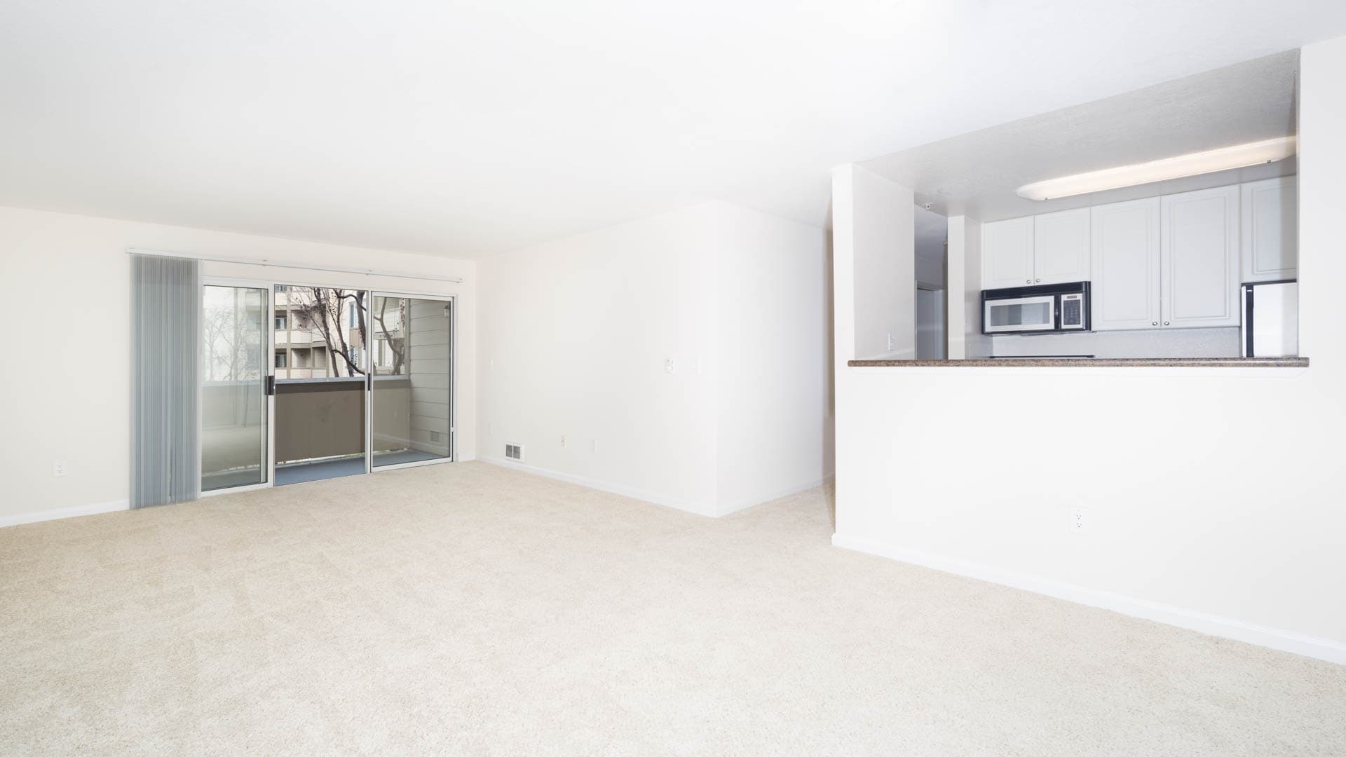 Artistry Emeryville Apartments 4 of 5