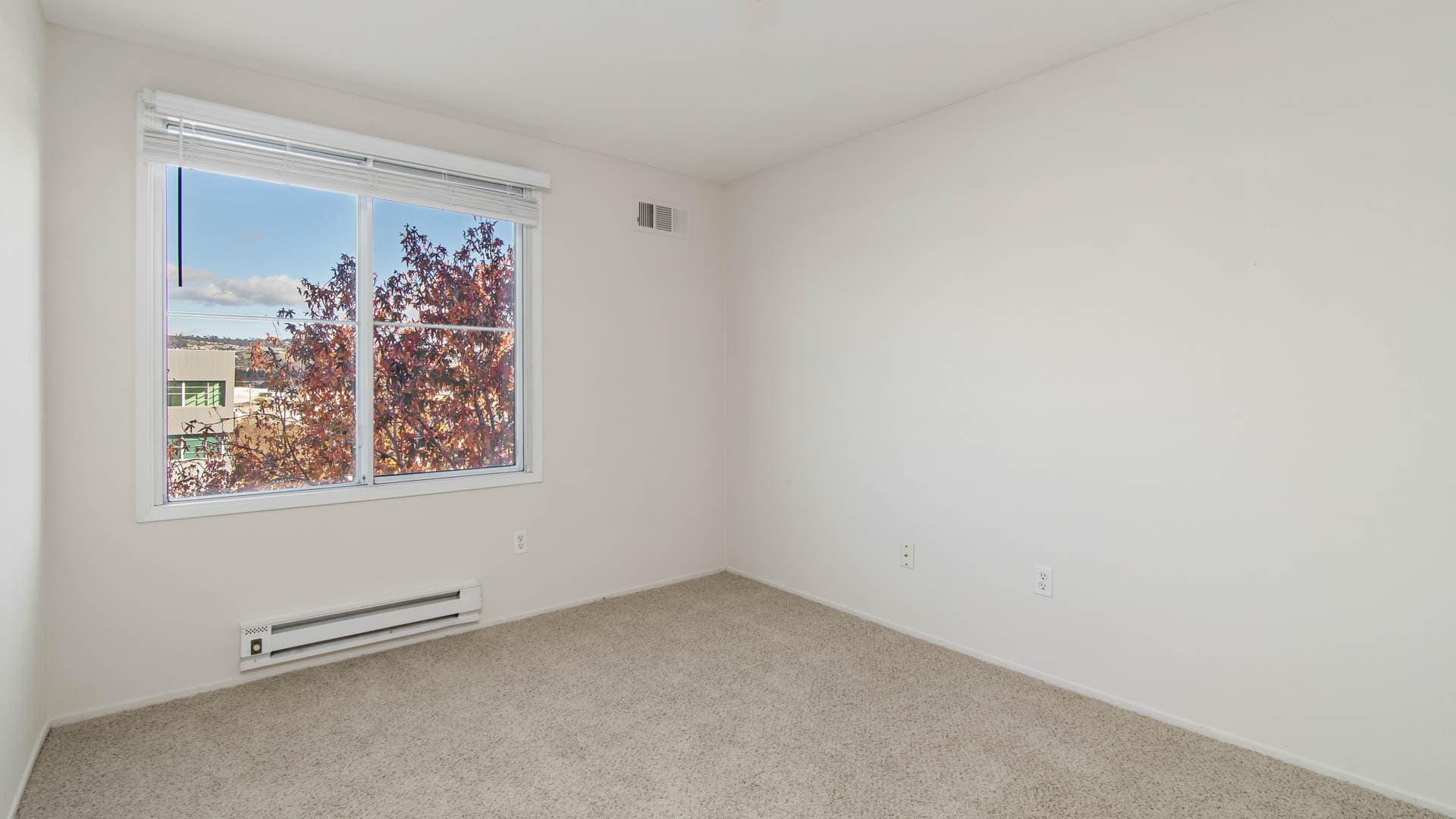 Artistry Emeryville Apartments 4 of 12