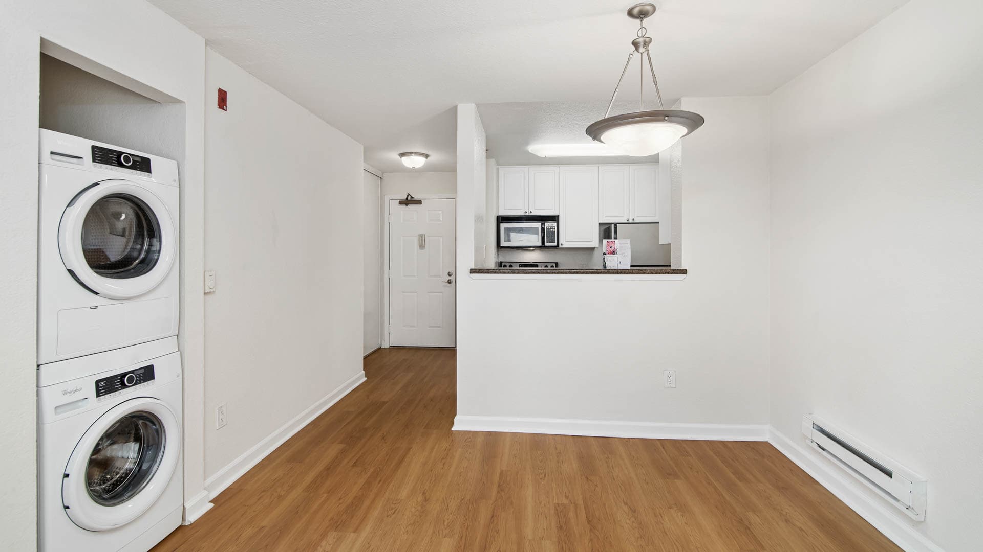 Artistry Emeryville Apartments 2 of 6