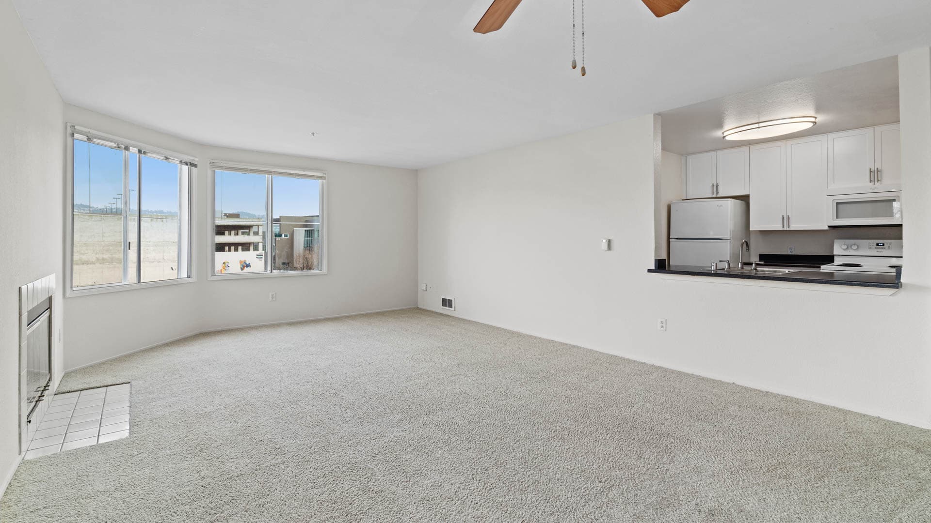 Artistry Emeryville Apartments 6 of 14