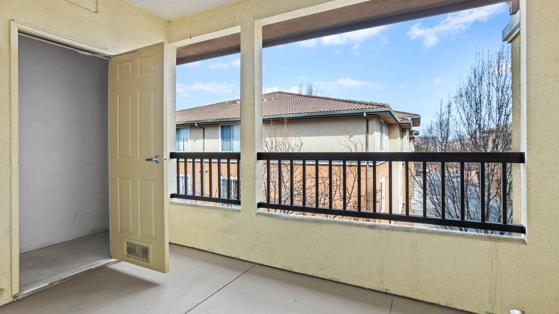 Estancia at Santa Clara Apartments 9 of 32