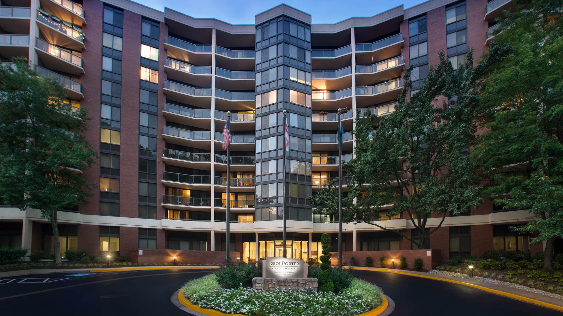 2501 Porter Apartments 1 of 37
