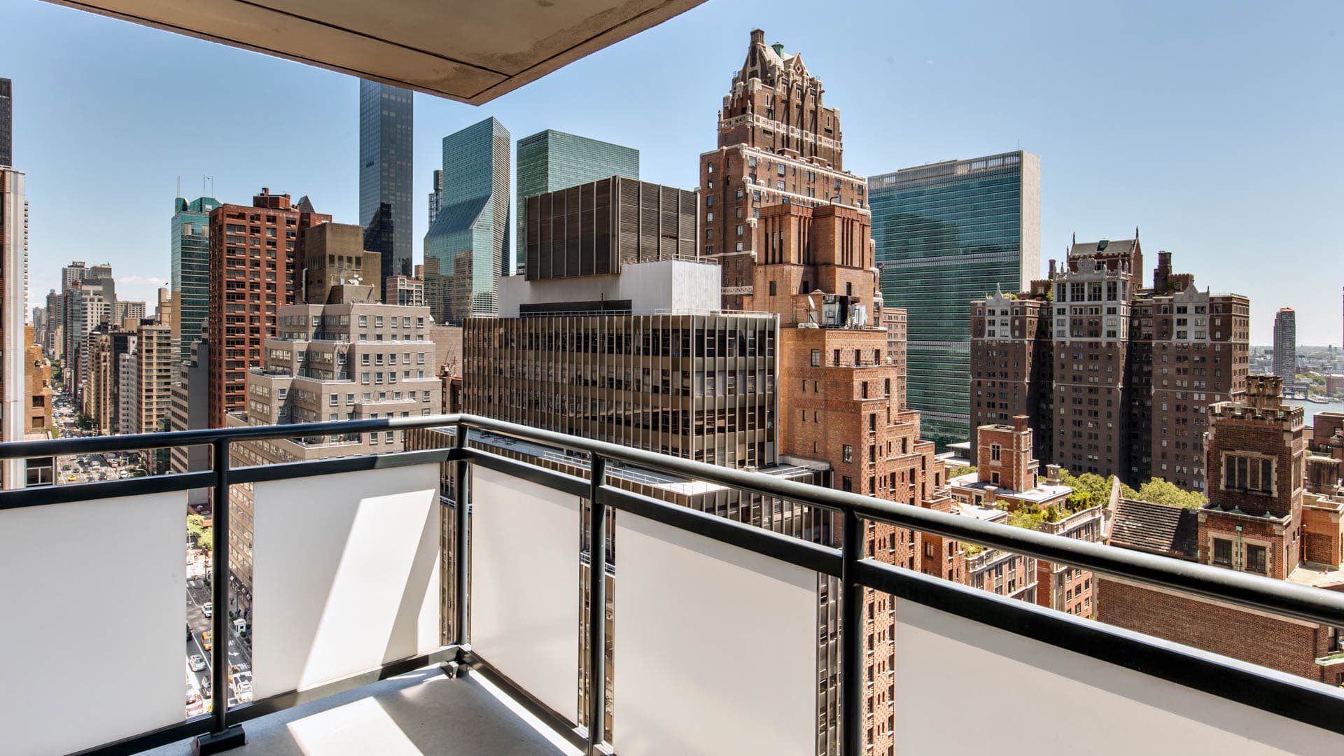 Murray Hill Tower Apartments 1 of 6