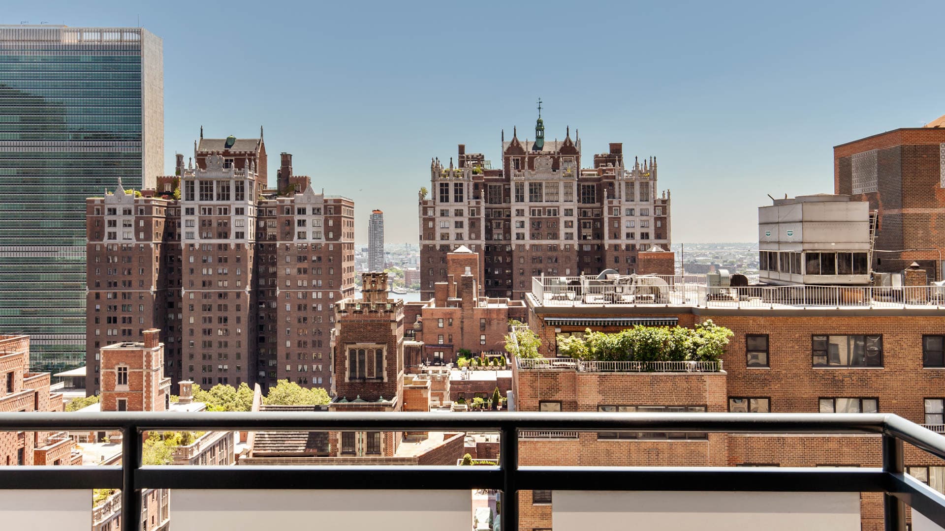 Murray Hill Tower Apartments 2 of 6