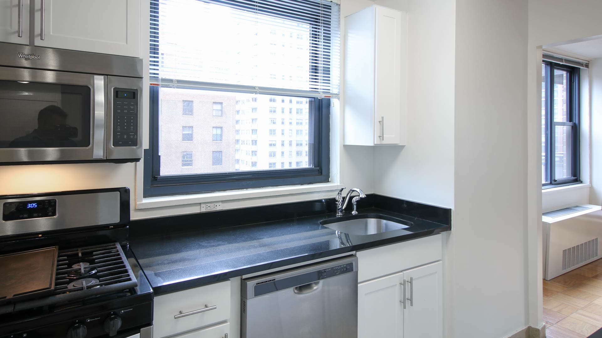Murray Hill Tower Apartments 3 of 12