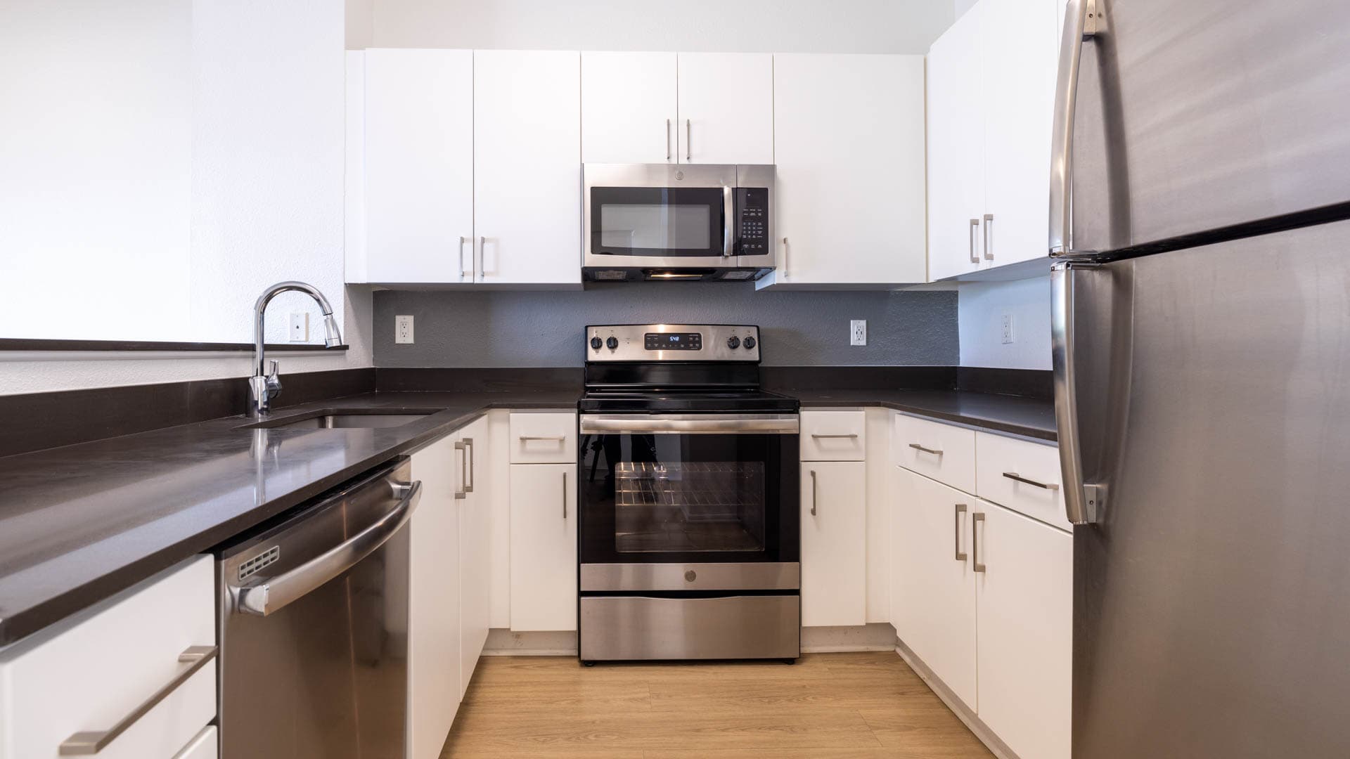 Prado Apartments 5 of 10