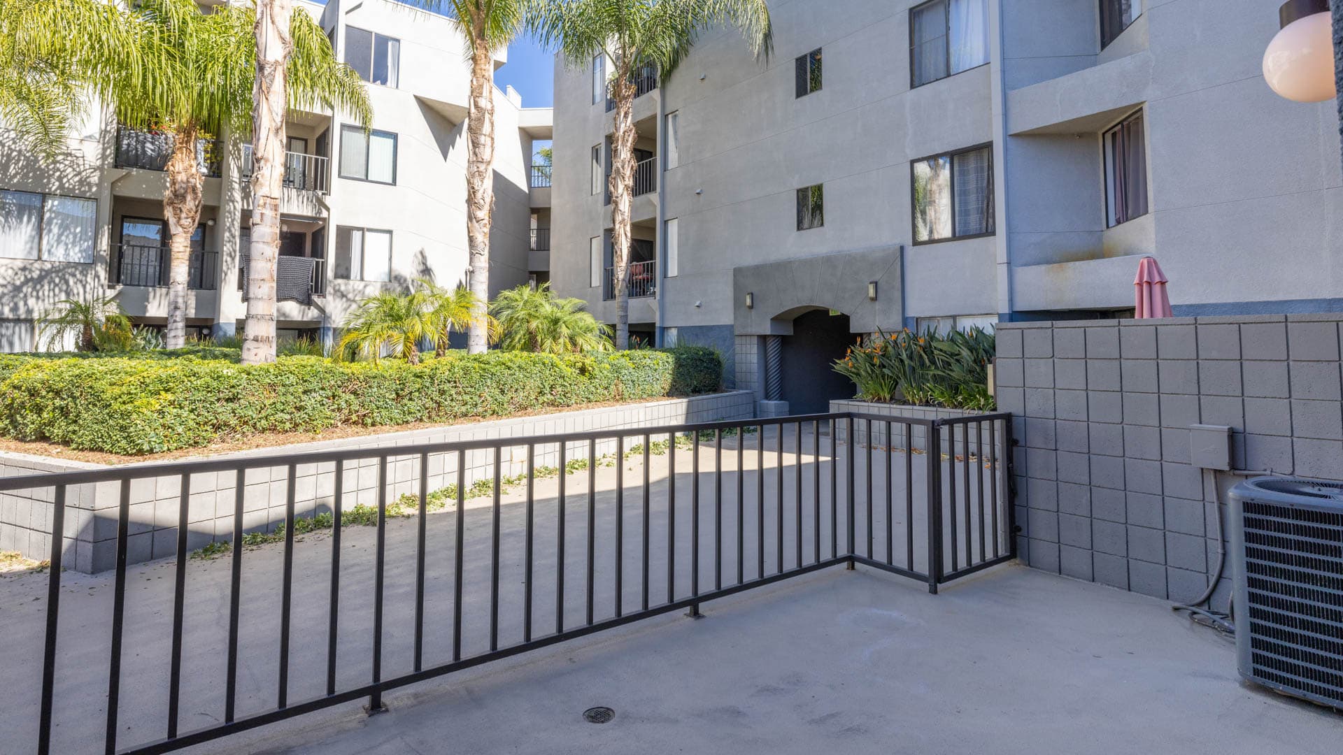 Prado Apartments 9 of 10
