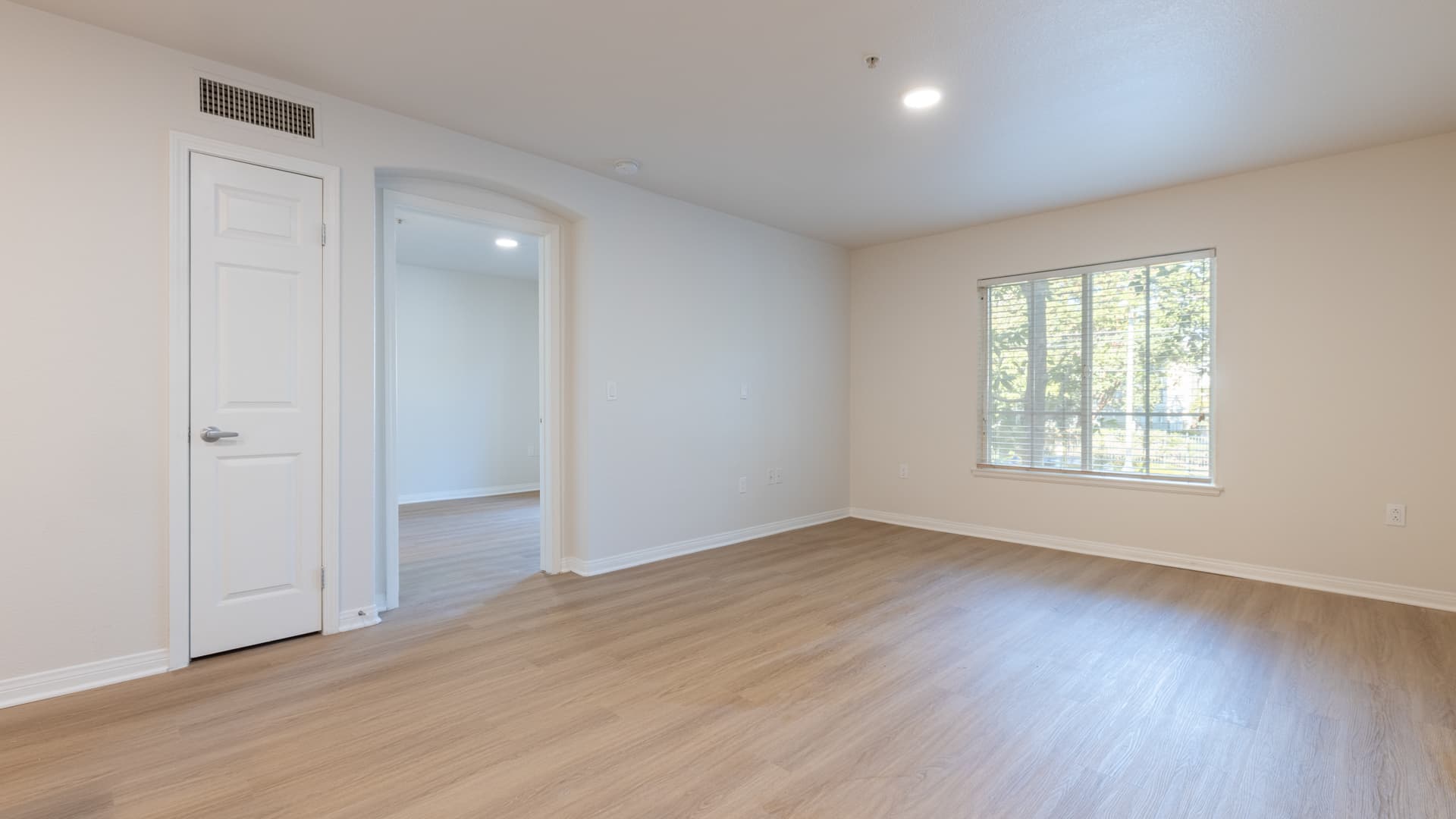 Westside Apartments 4 of 9