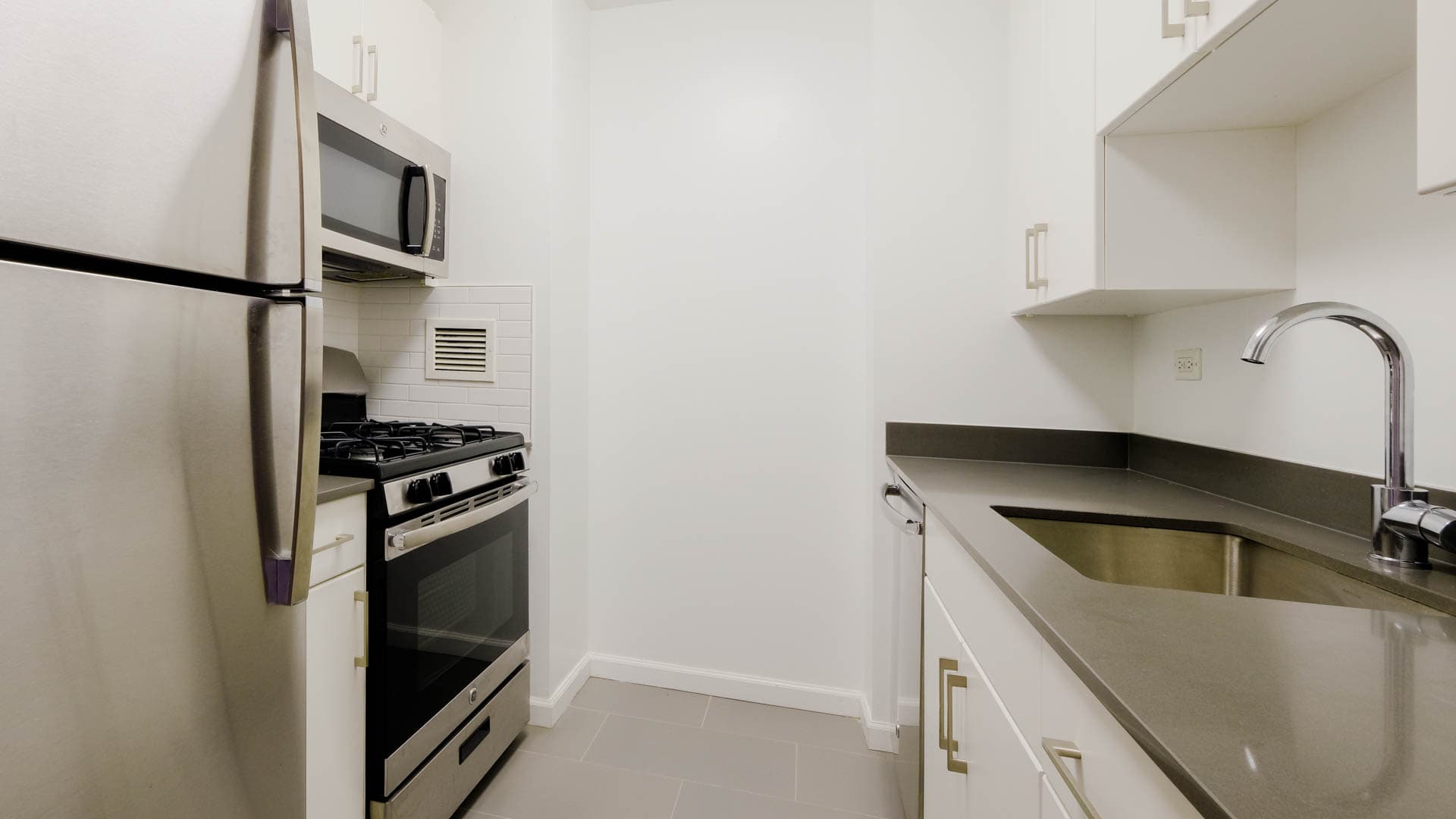 West 54th Apartments 5 of 11