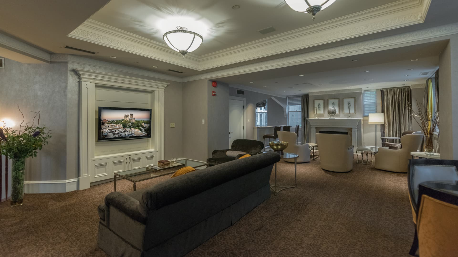 Alban Towers Apartments 34 of 42