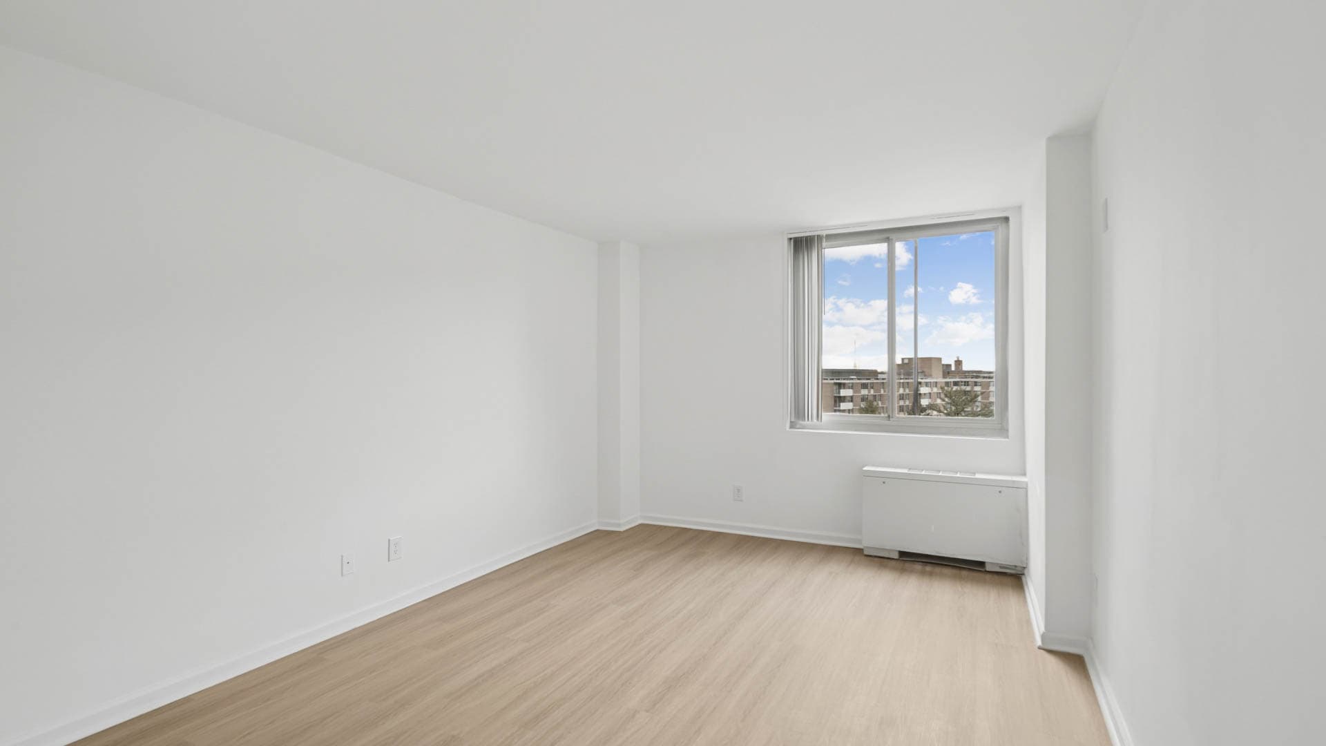 3003 Van Ness Apartments 50 of 50