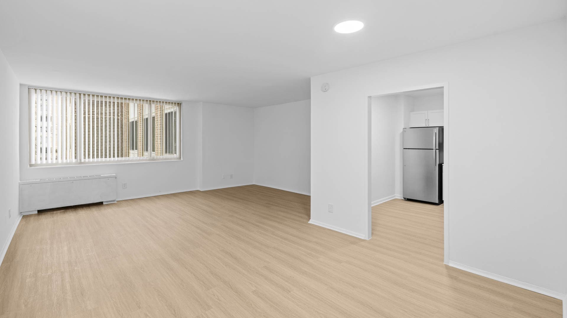 3003 Van Ness Apartments 3 of 8