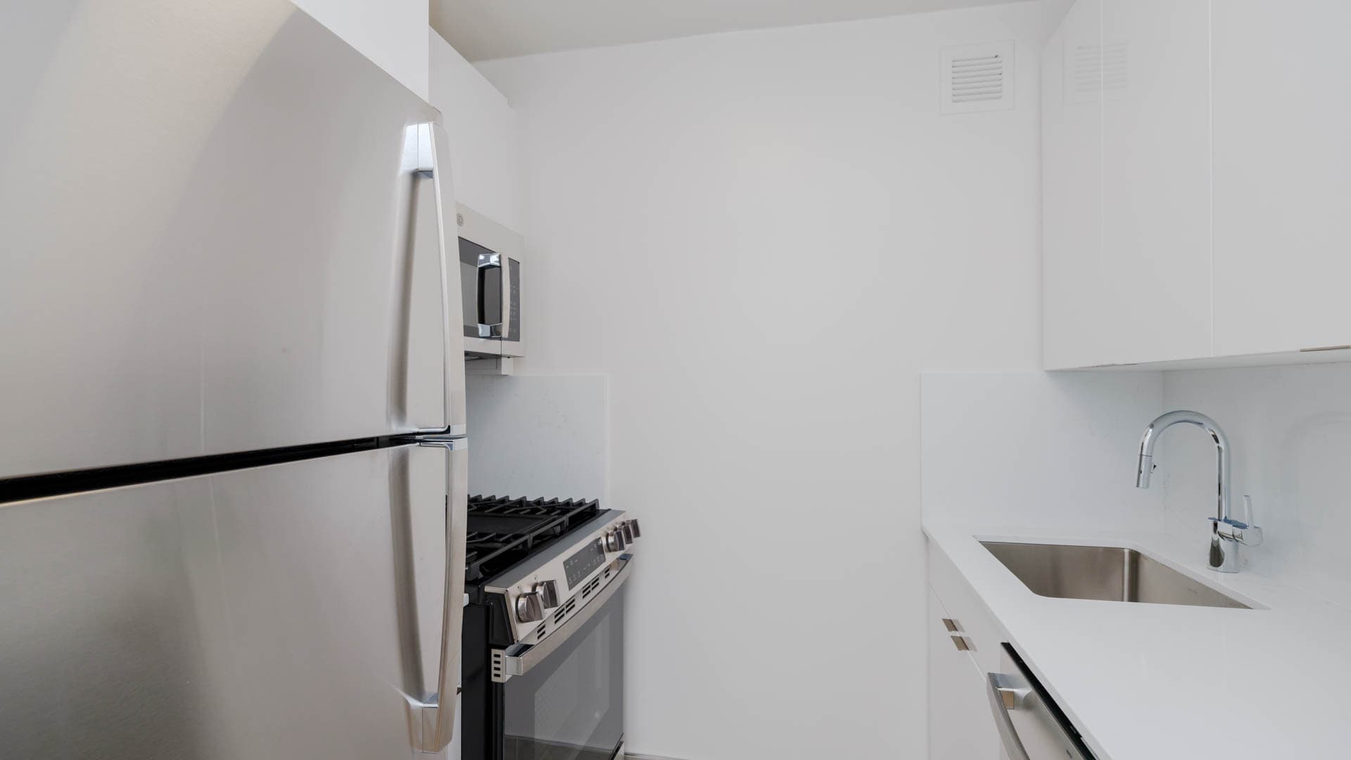 The Westmont Apartments 2 of 4