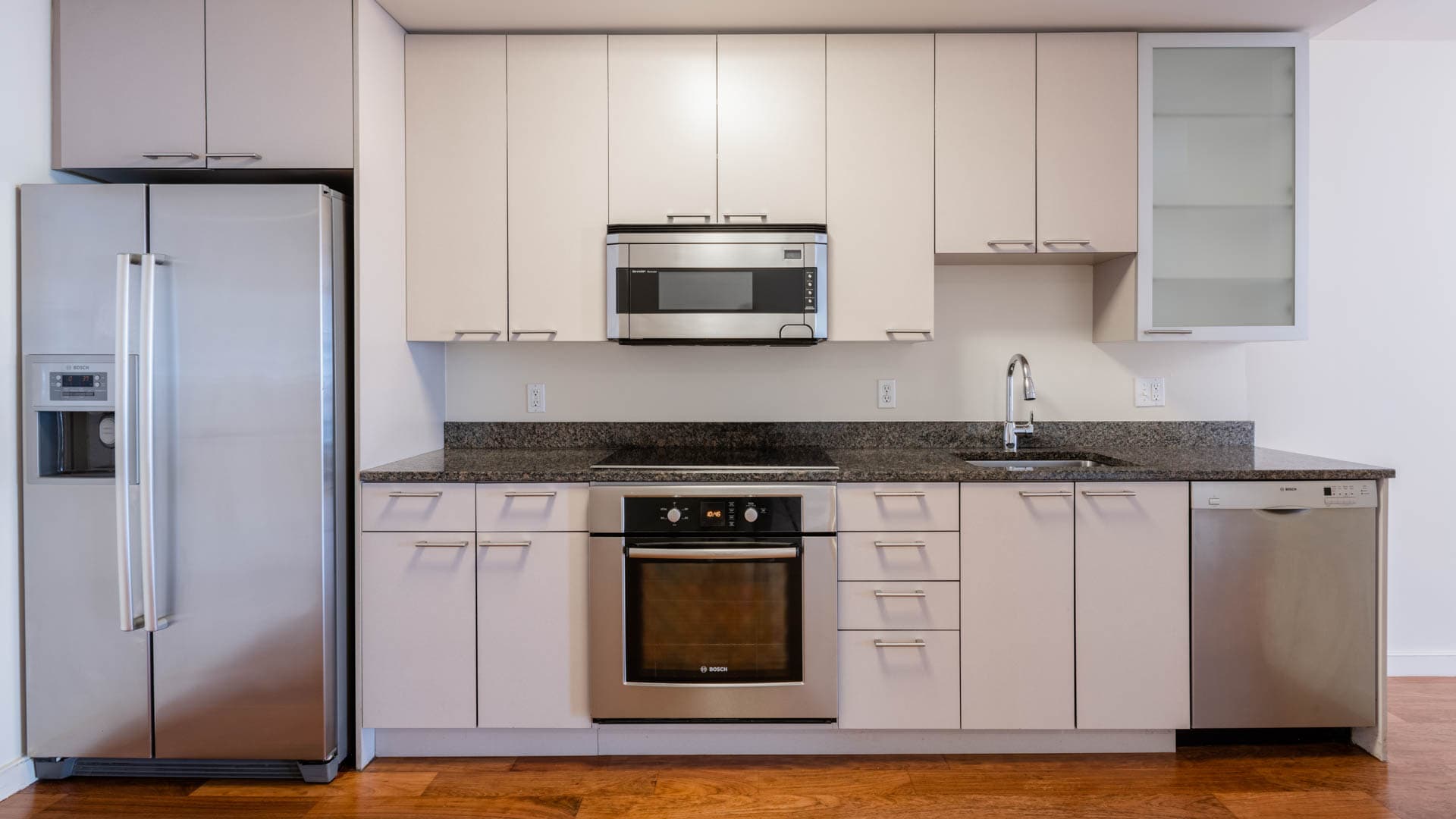 Avenir Apartments 7 of 10