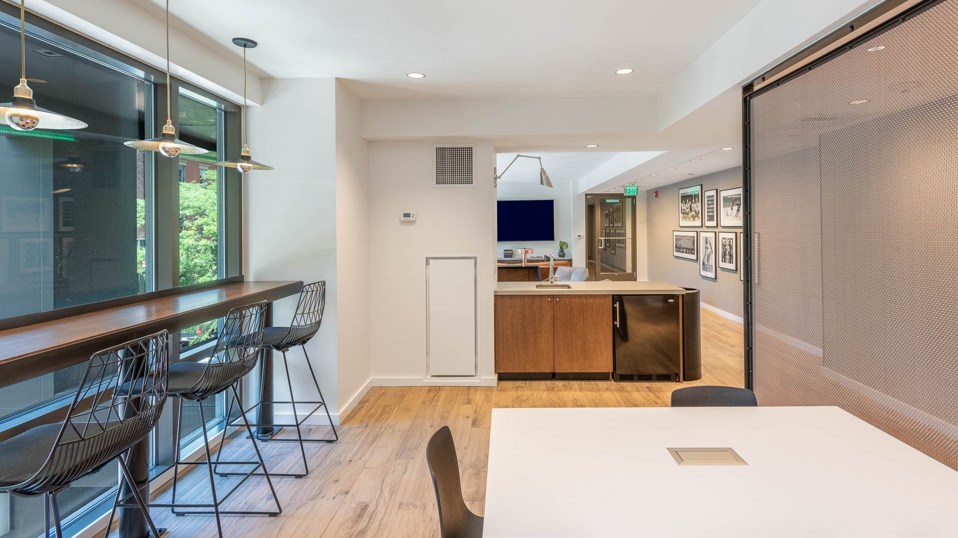 Avenir Apartments 52 of 58