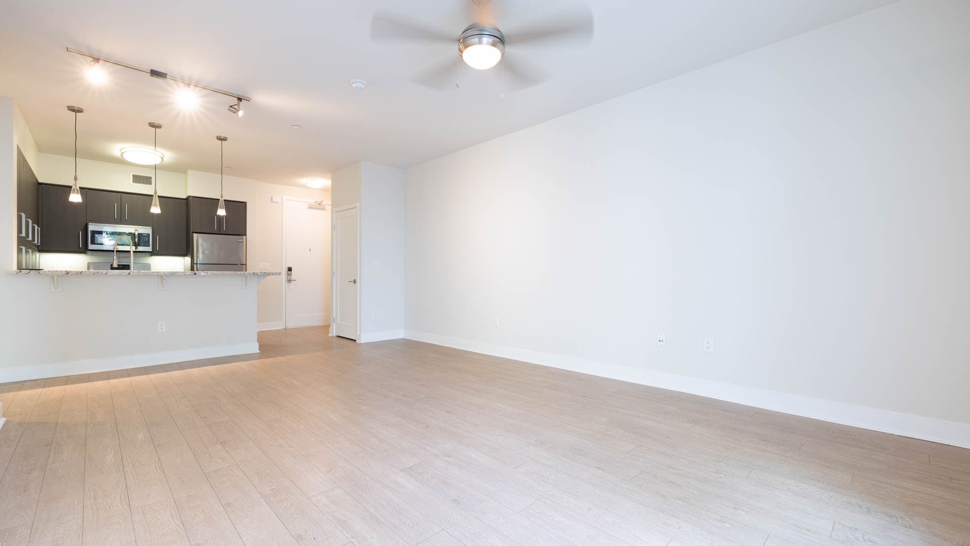 The Hesby Apartments 8 of 16