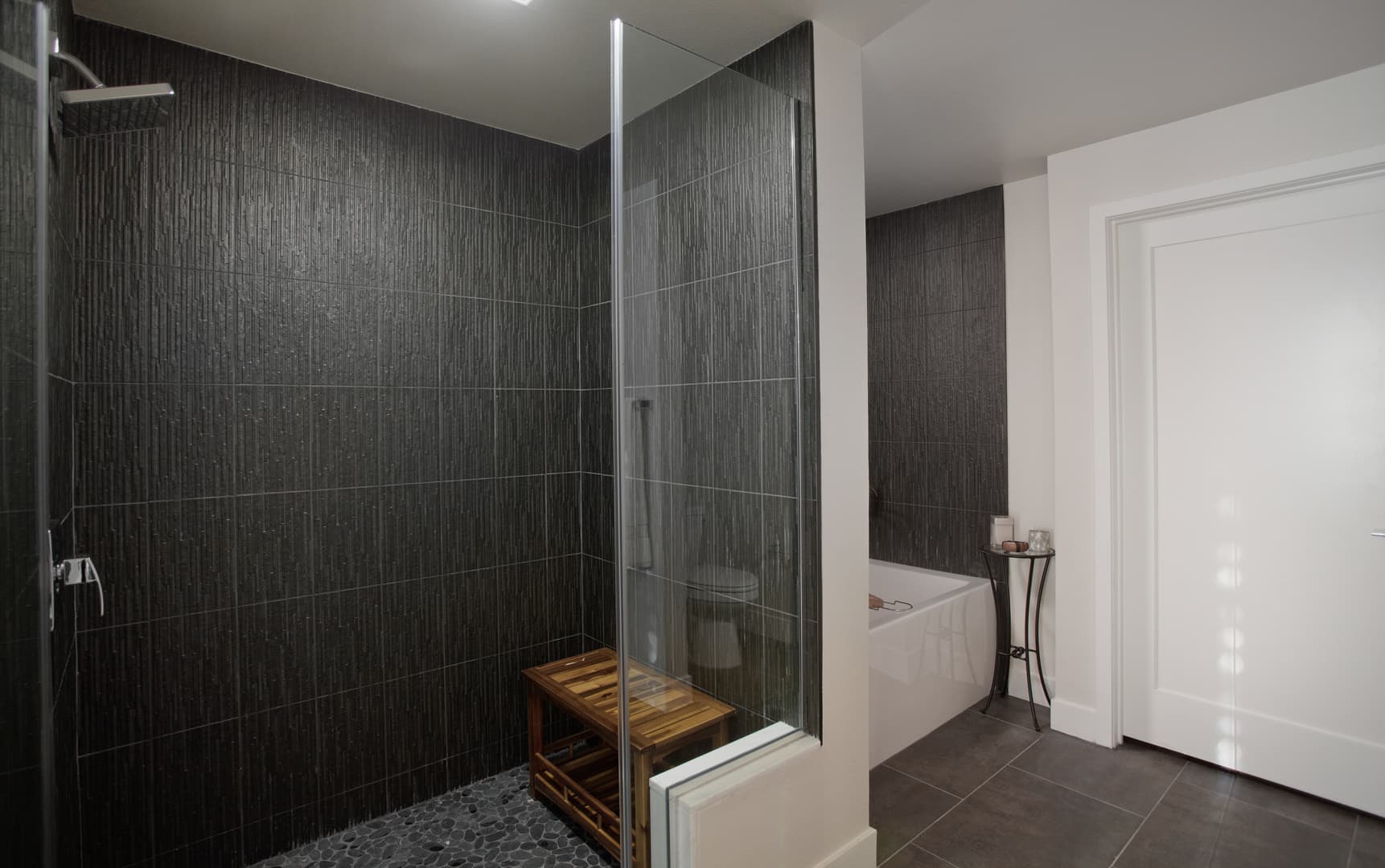 The Hesby Apartments 19 of 42