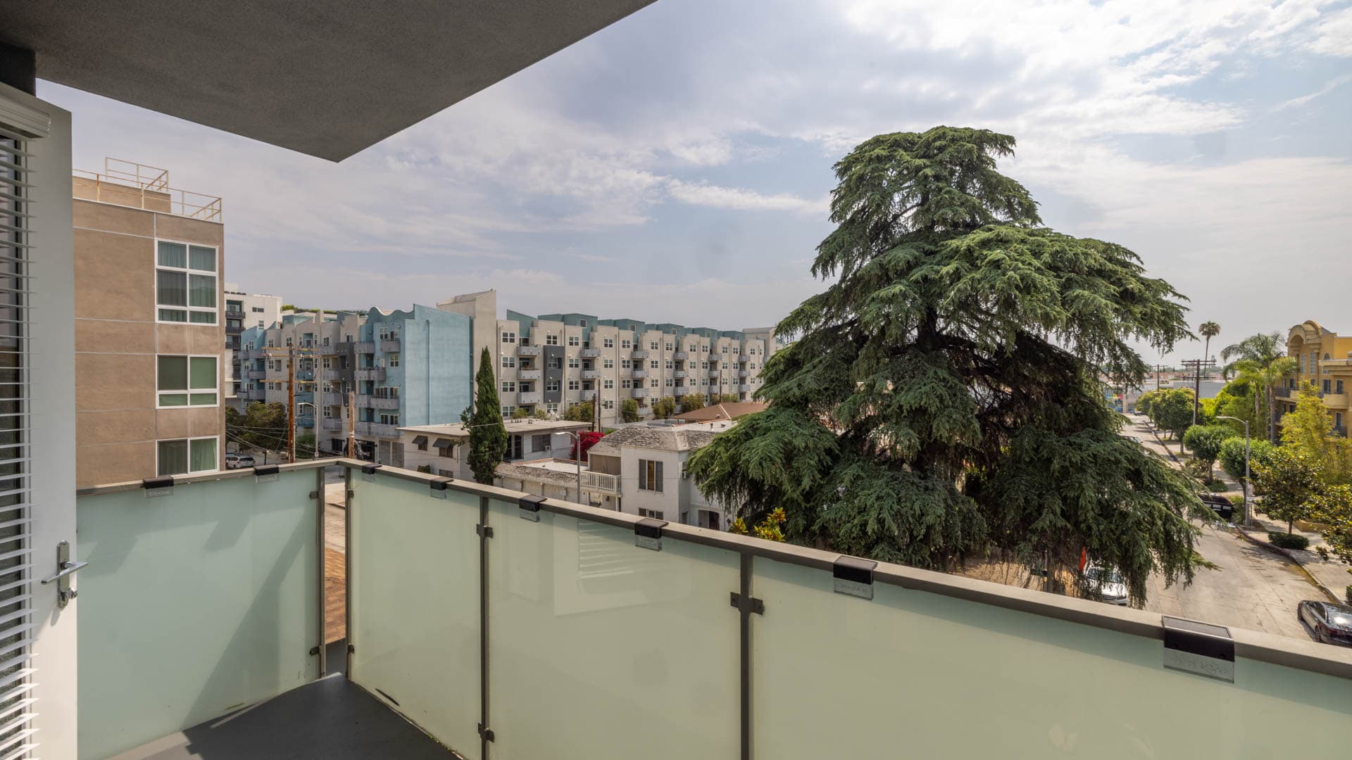 The Hesby Apartments 8 of 9
