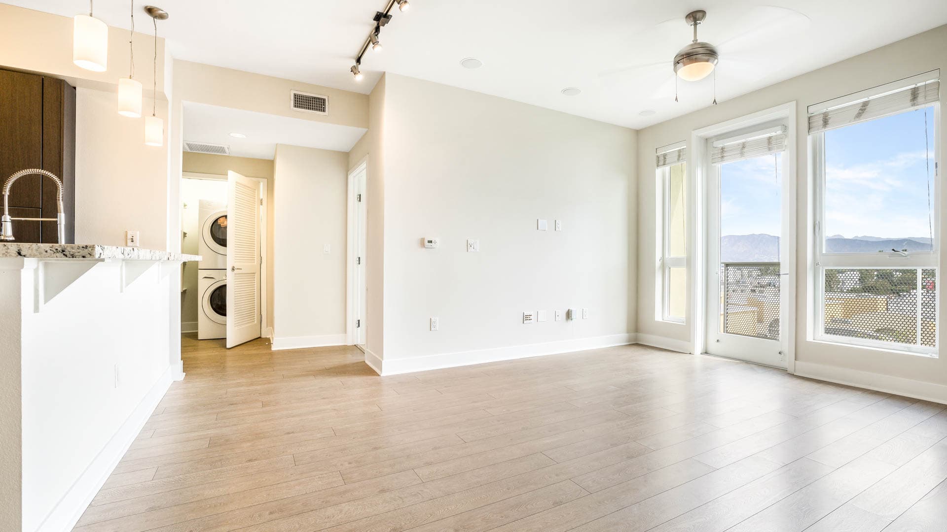 The Hesby Apartments 5 of 16