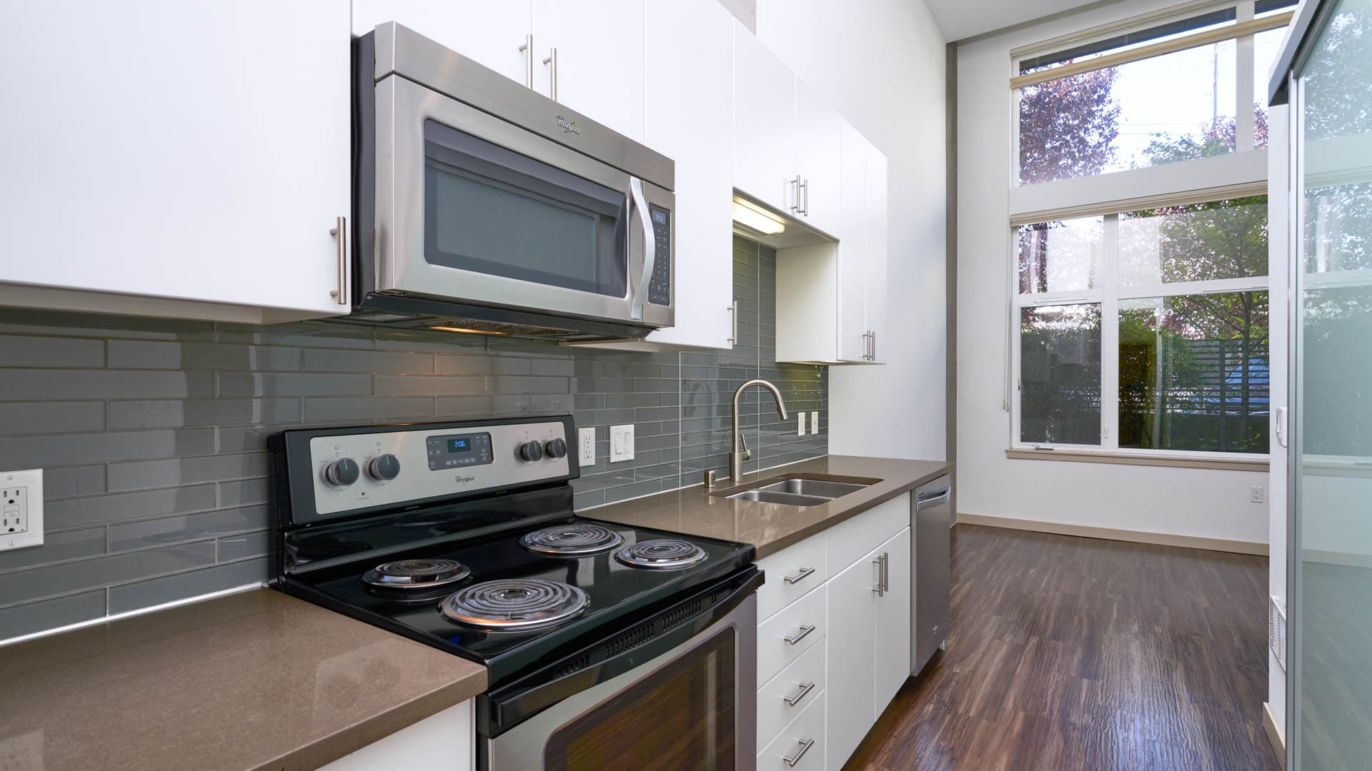Odin Apartments 5 of 6