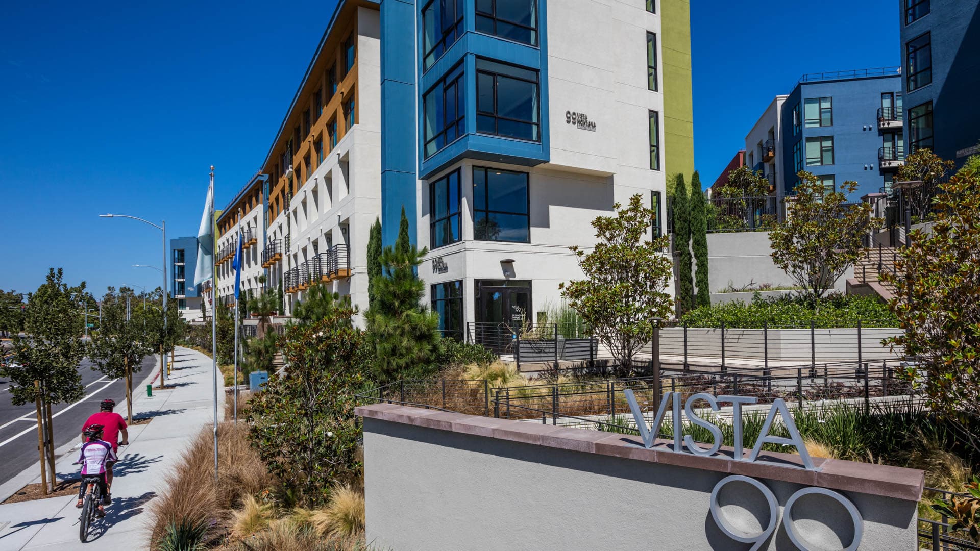 Vista 99 Apartments 4 of 58