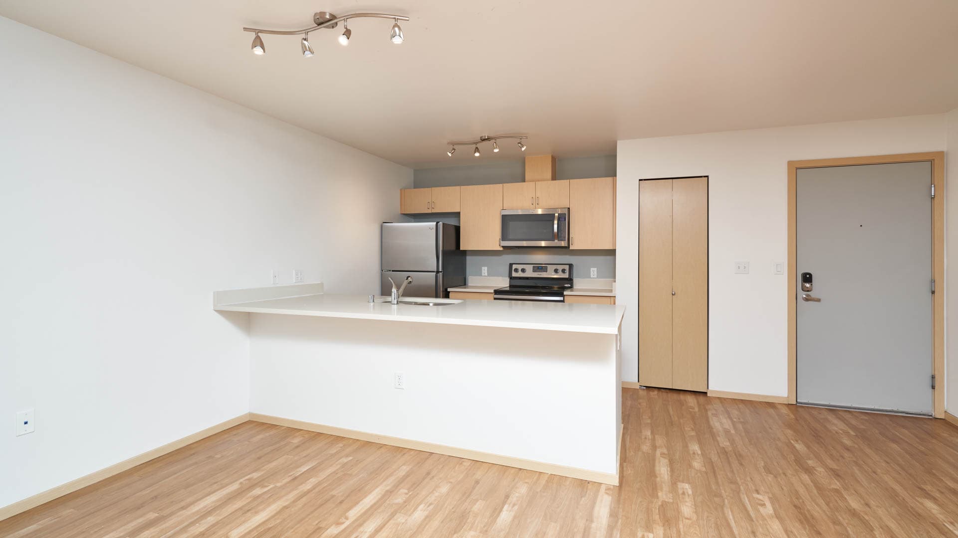 The Pearl Apartments 2 of 6