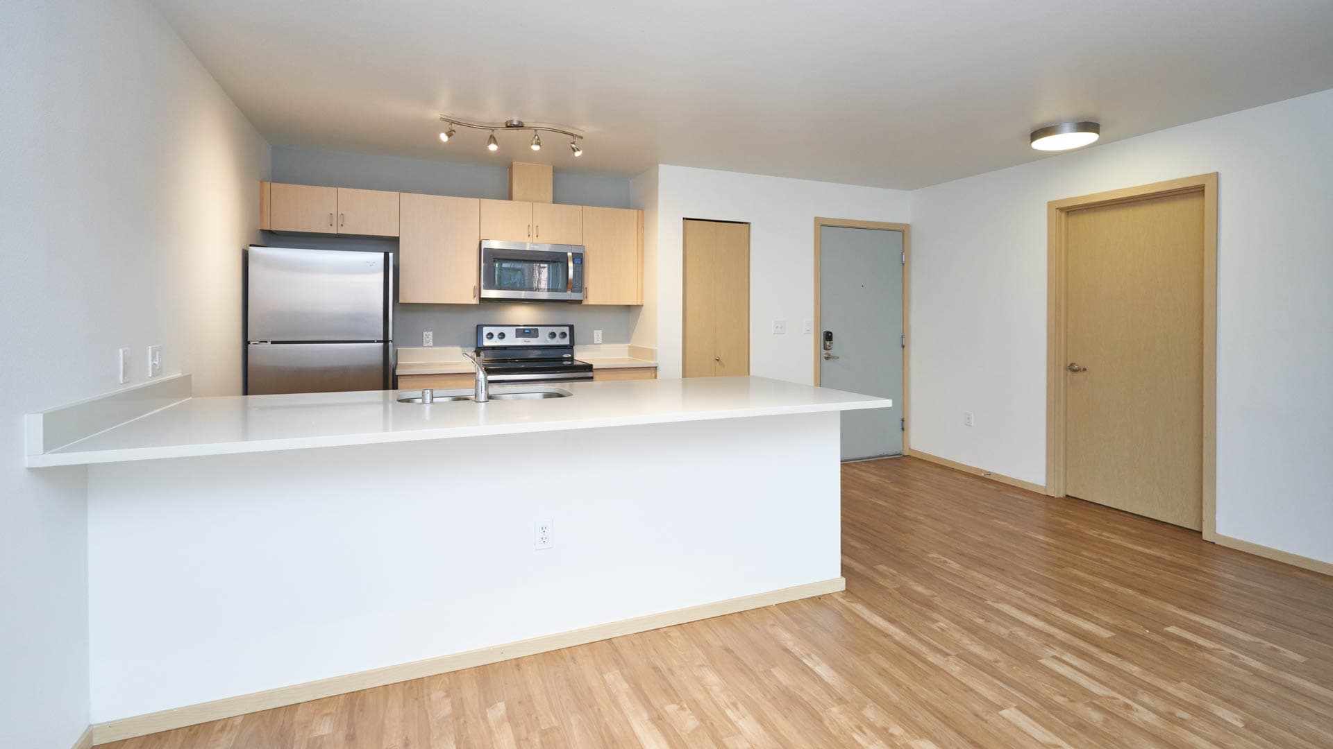 The Pearl Apartments 5 of 6