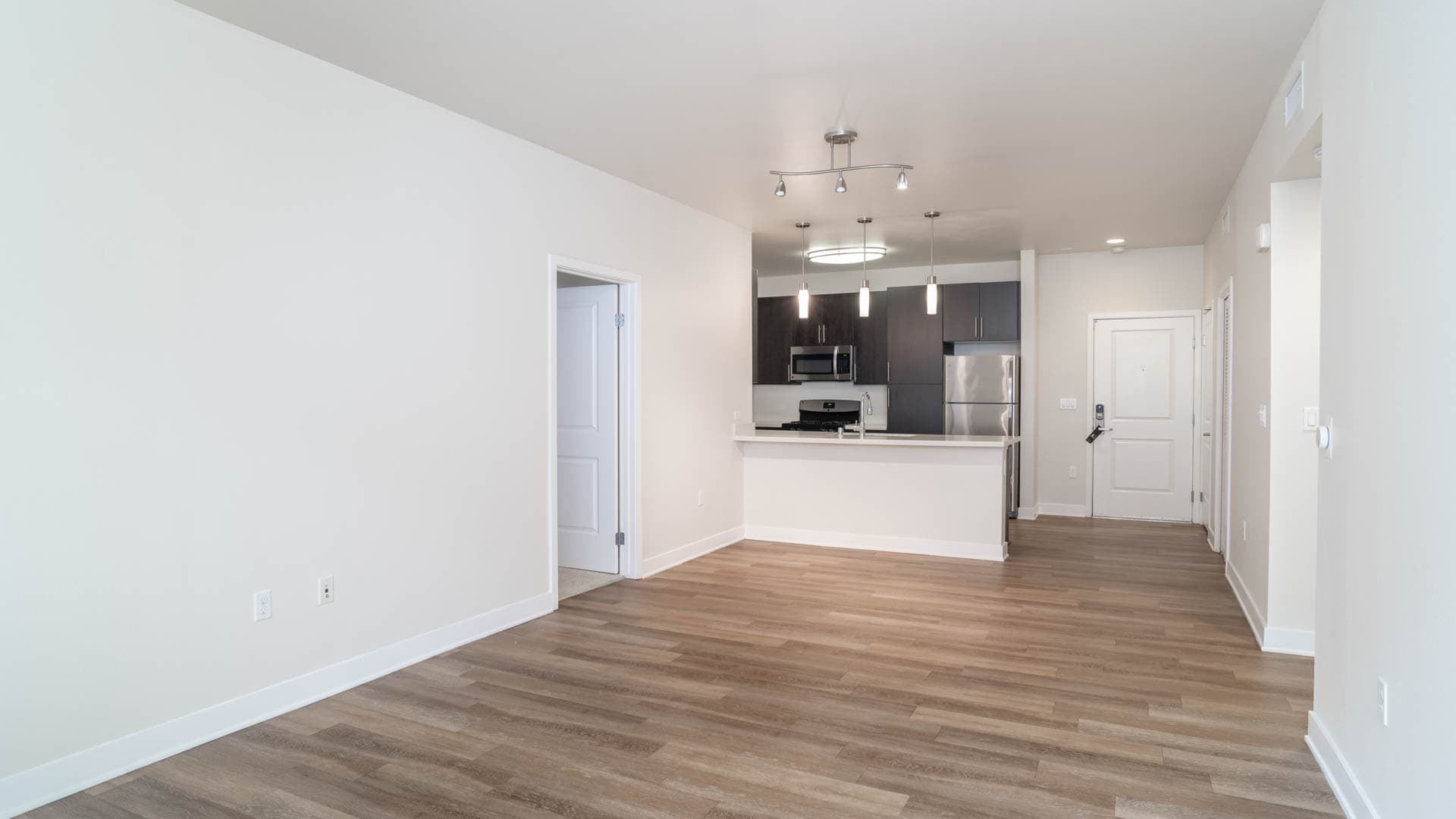 The Kelvin Apartments 7 of 11
