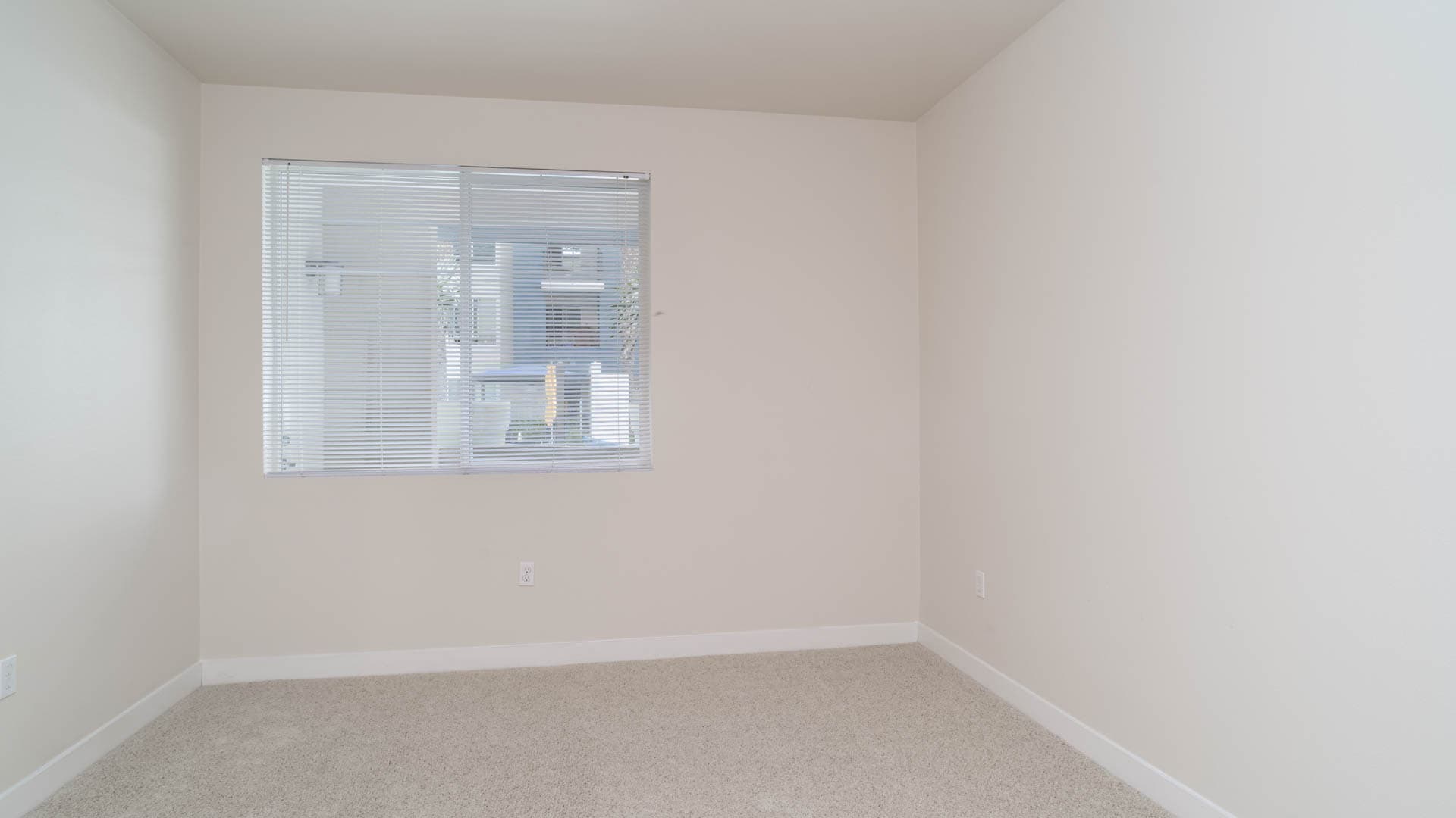 The Kelvin Apartments 4 of 11