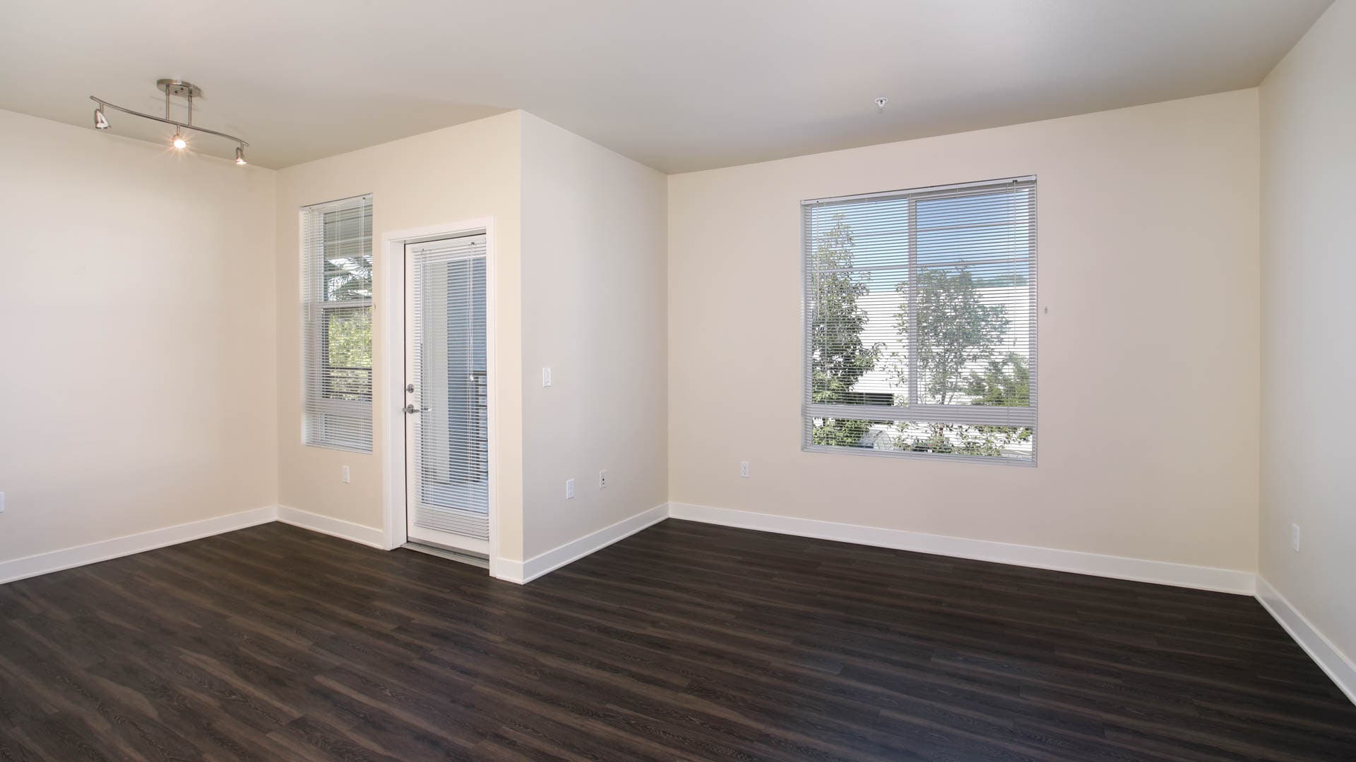 The Kelvin Apartments 14 of 49