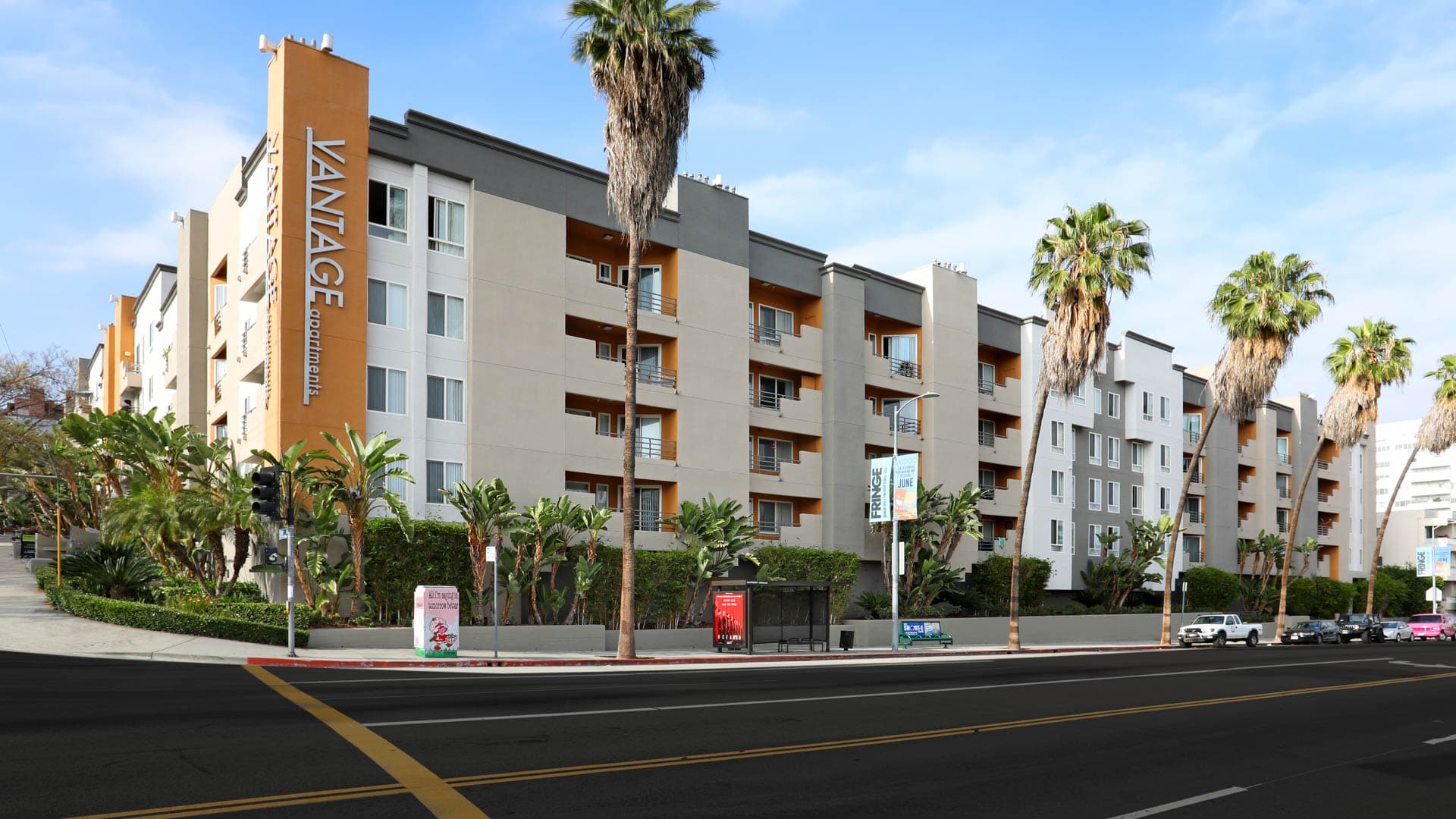 Vantage Hollywood Apartments 1 of 8