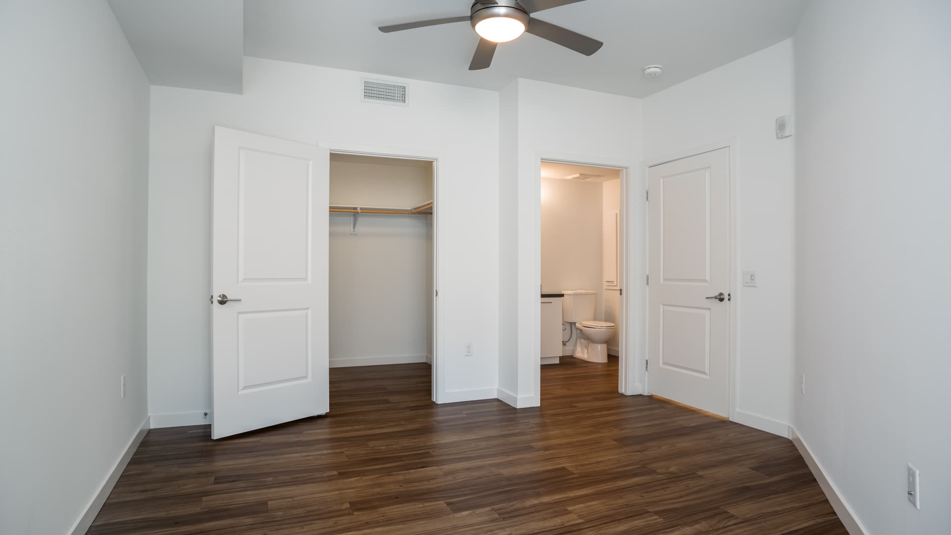 The Alton Apartments 4 of 11