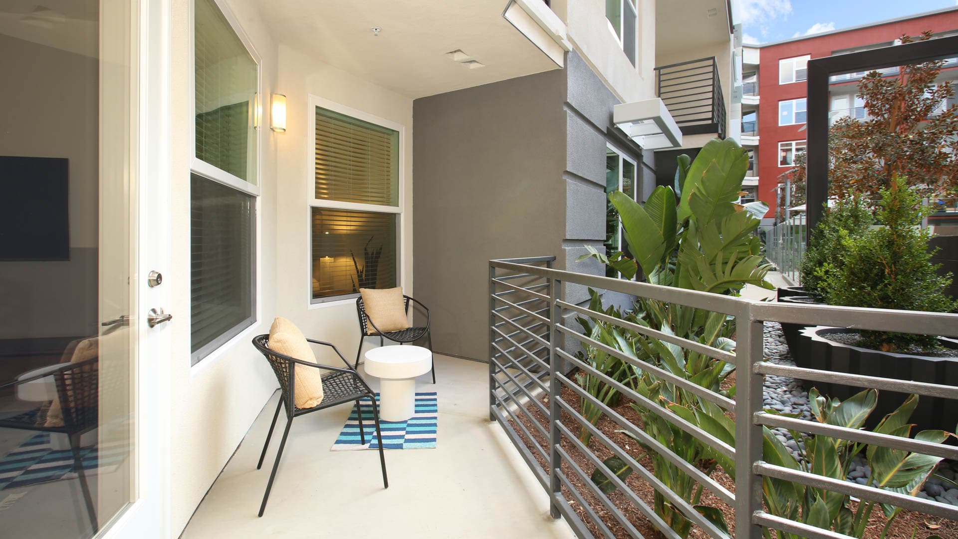 The Alton Apartments 6 of 7