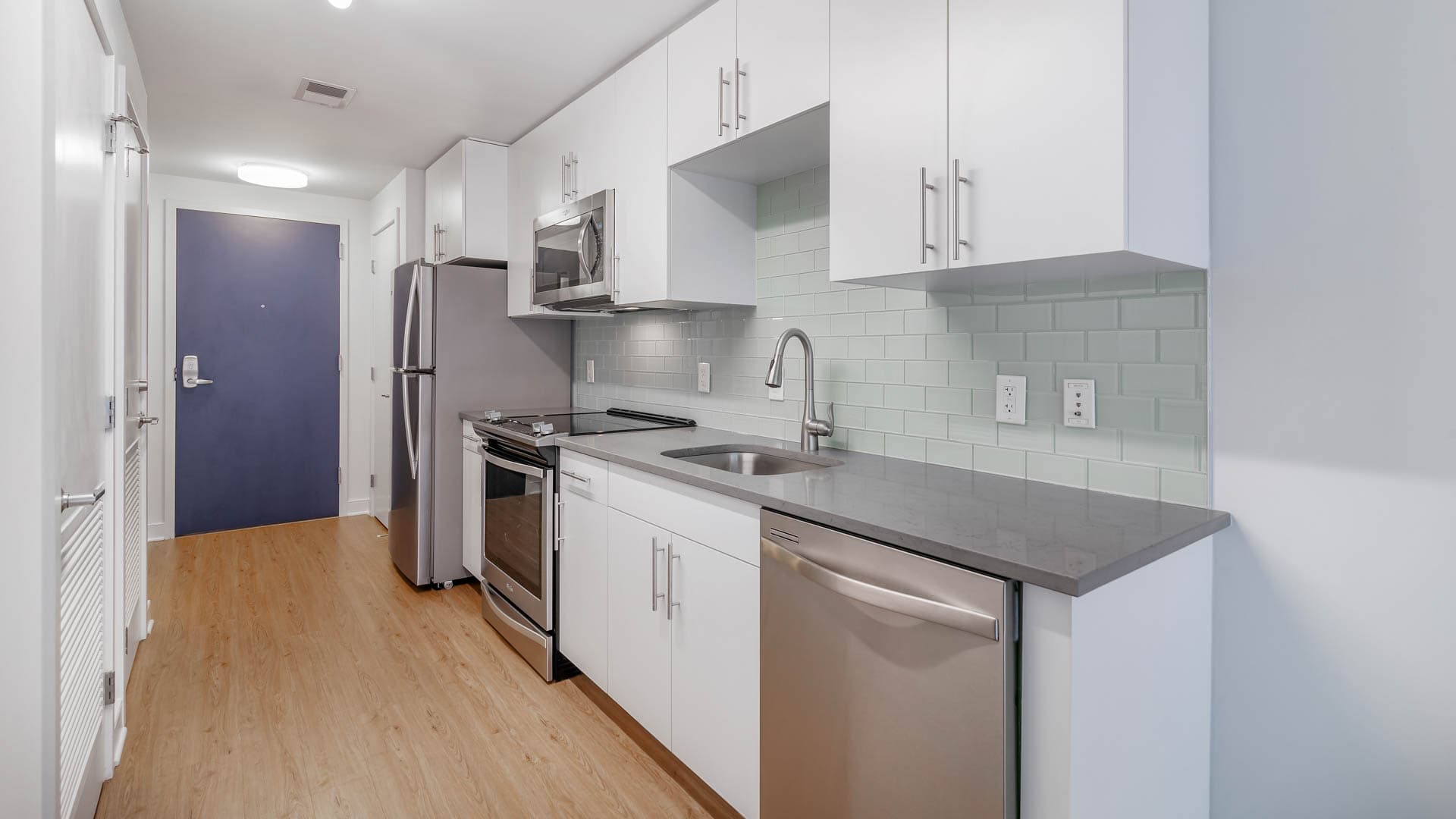 455 Eye Street Apartments 2 of 8
