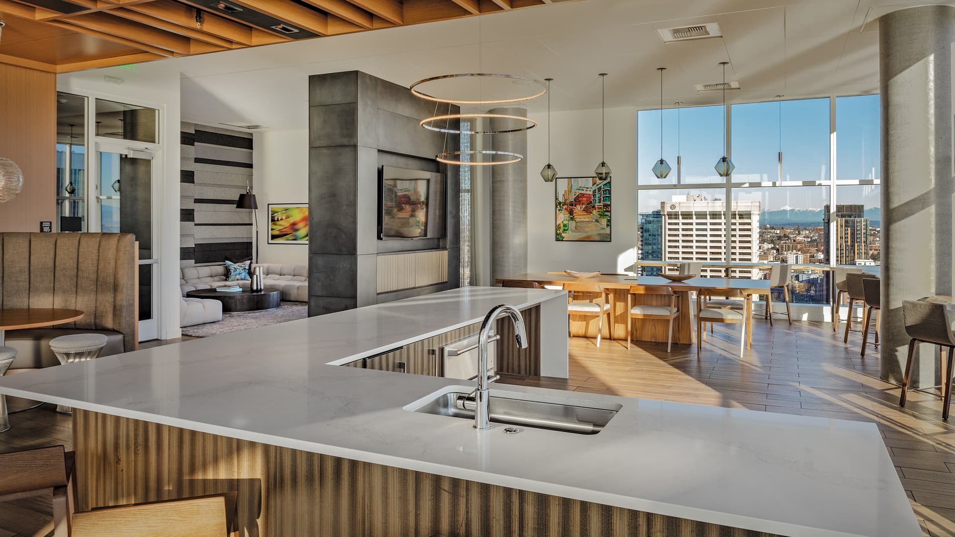 Helios Apartments 55 of 84