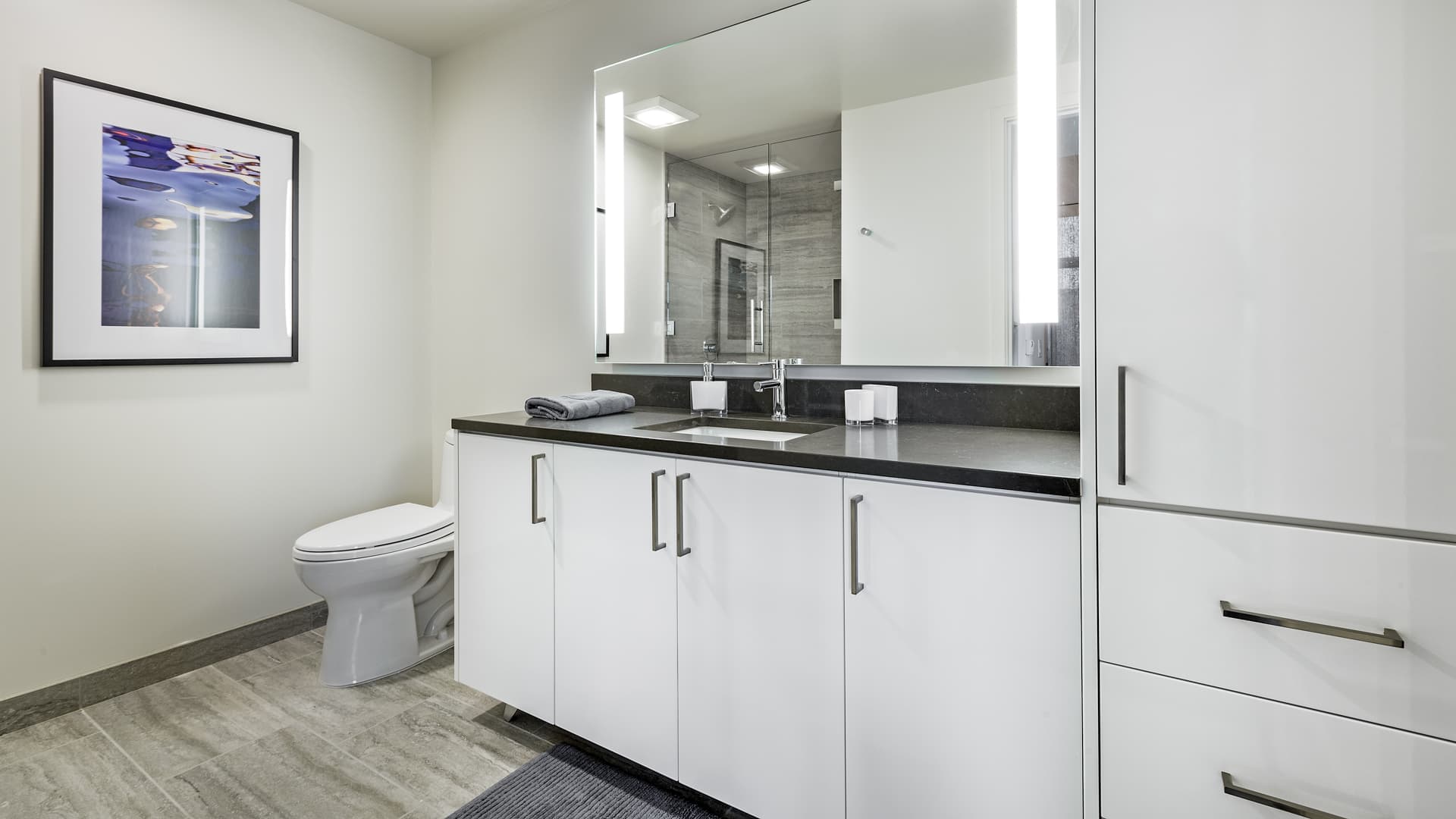 Helios Apartments 30 of 84