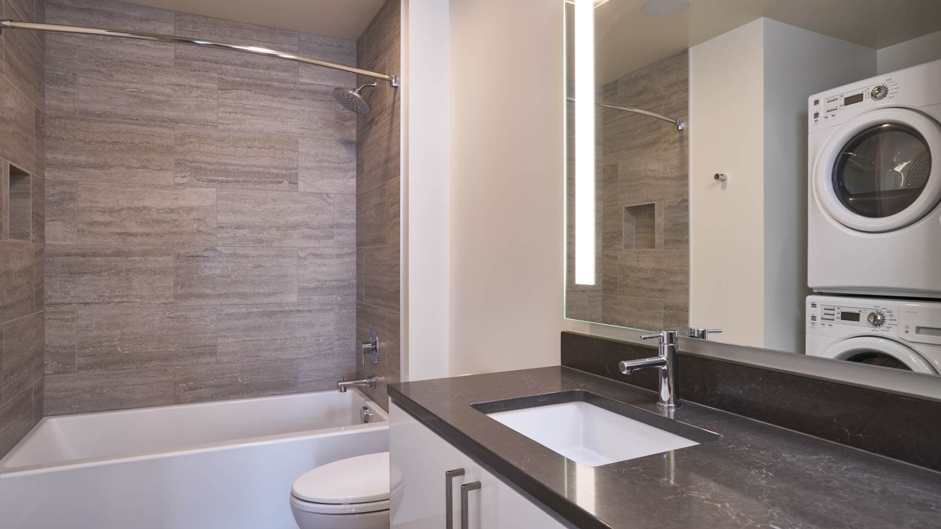 Helios Apartments 38 of 84